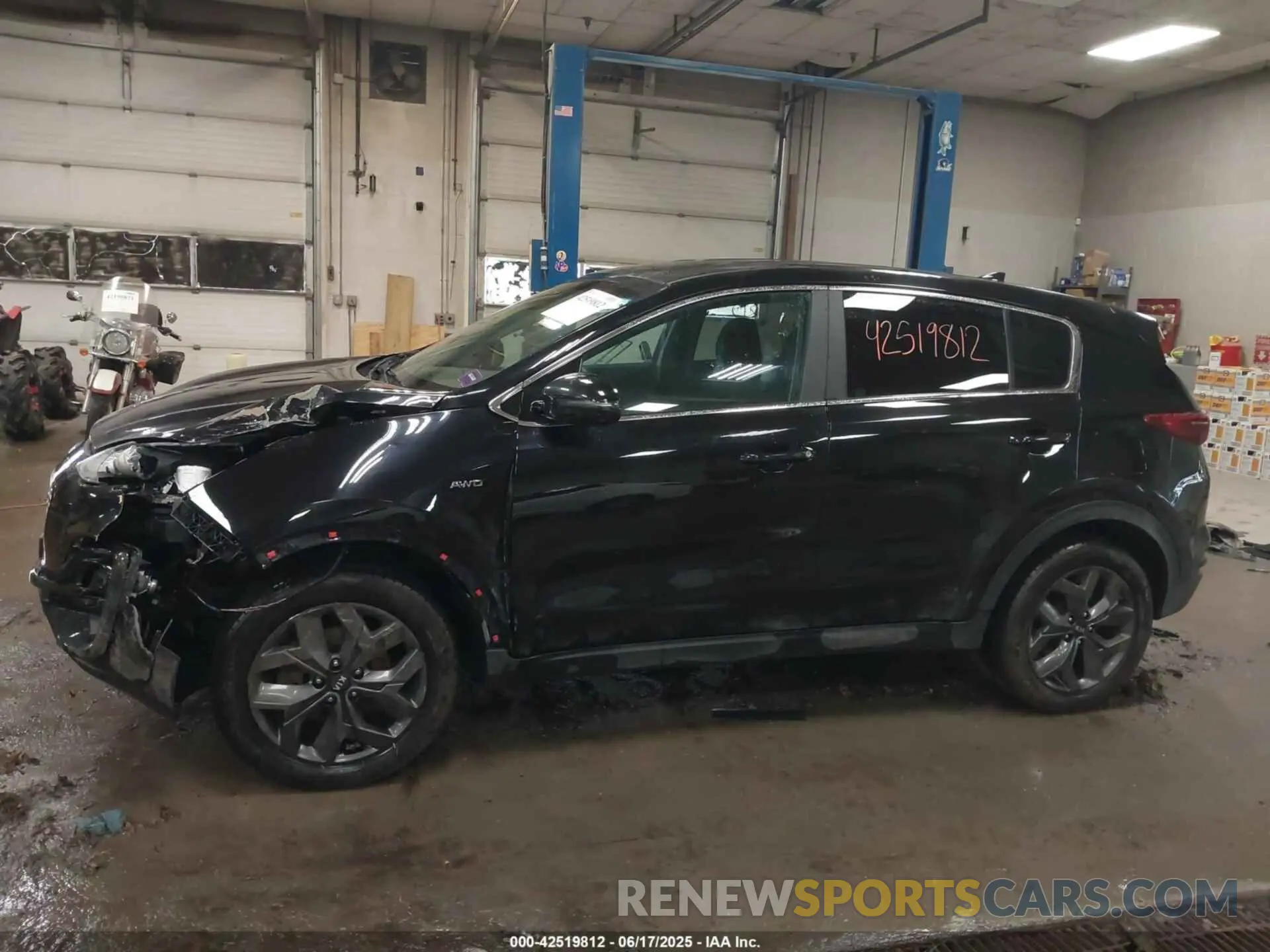 14 fotografías del automóvil dañado KNDPMCAC2N7968595 KIA SPORTAGE 2022