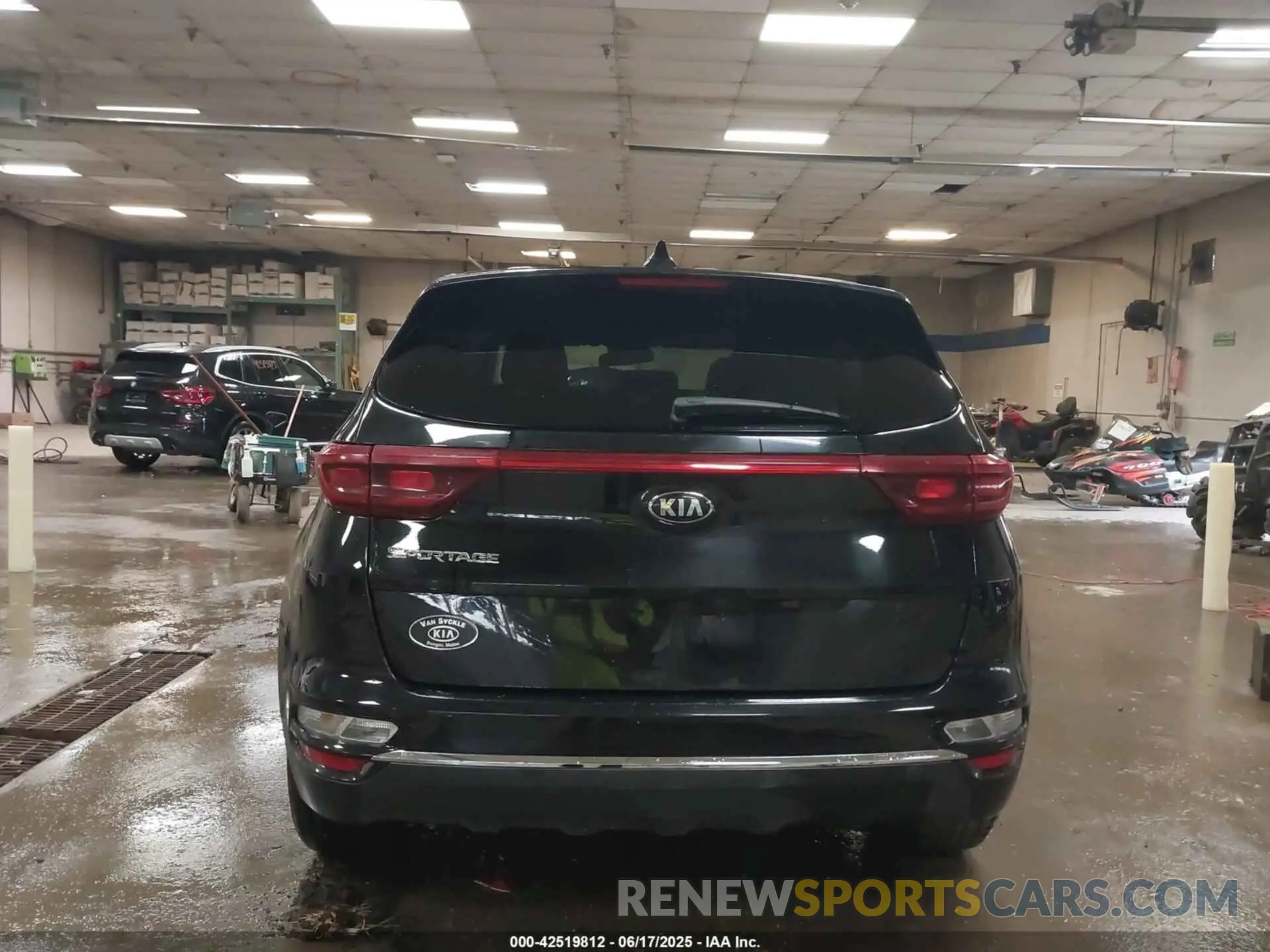 16 fotografías del automóvil dañado KNDPMCAC2N7968595 KIA SPORTAGE 2022