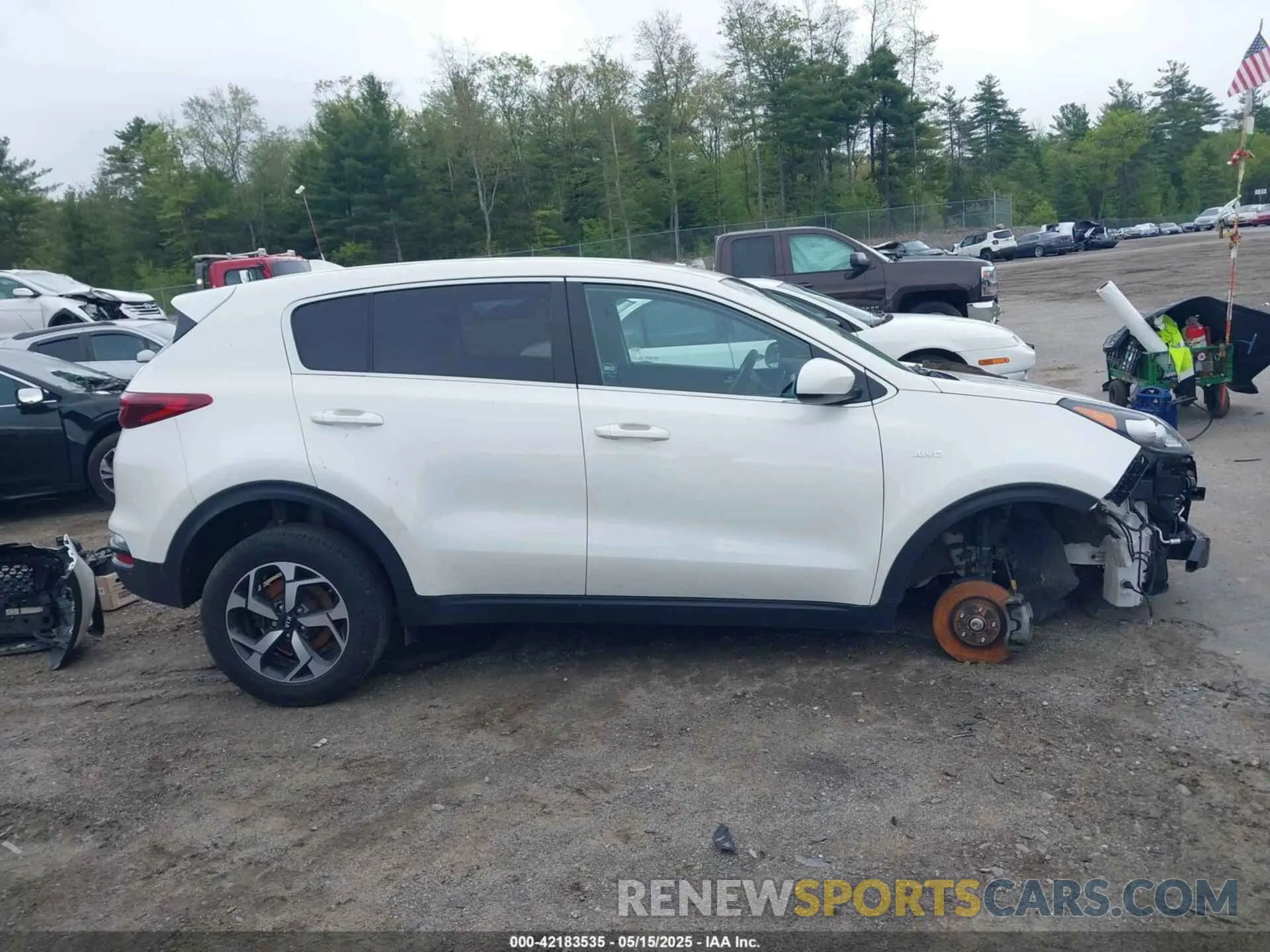 14 fotografías del automóvil dañado KNDPMCAC3N7008041 KIA SPORTAGE 2022
