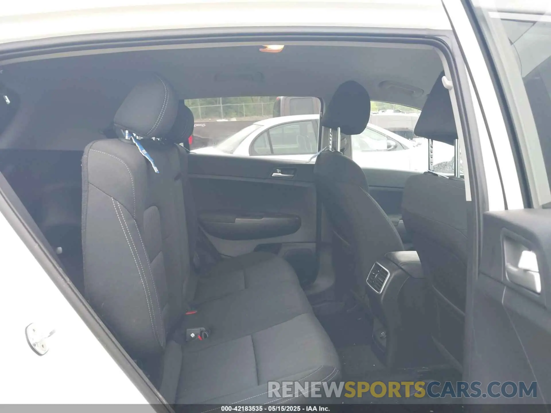 8 fotografías del automóvil dañado KNDPMCAC3N7008041 KIA SPORTAGE 2022