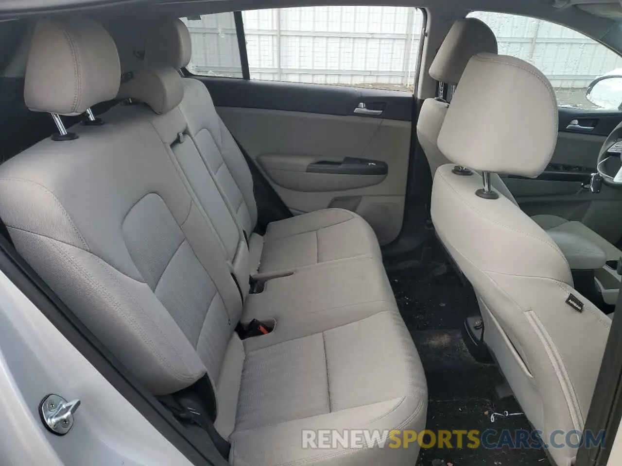 11 fotografías del automóvil dañado KNDPMCAC3N7946802 KIA SPORTAGE 2022