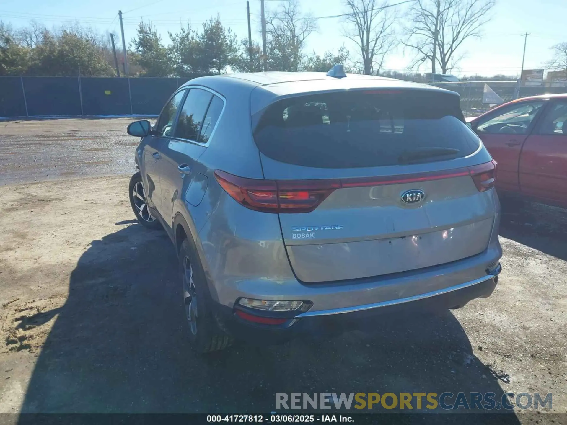 3 fotografías del automóvil dañado KNDPMCAC3N7996924 KIA SPORTAGE 2022