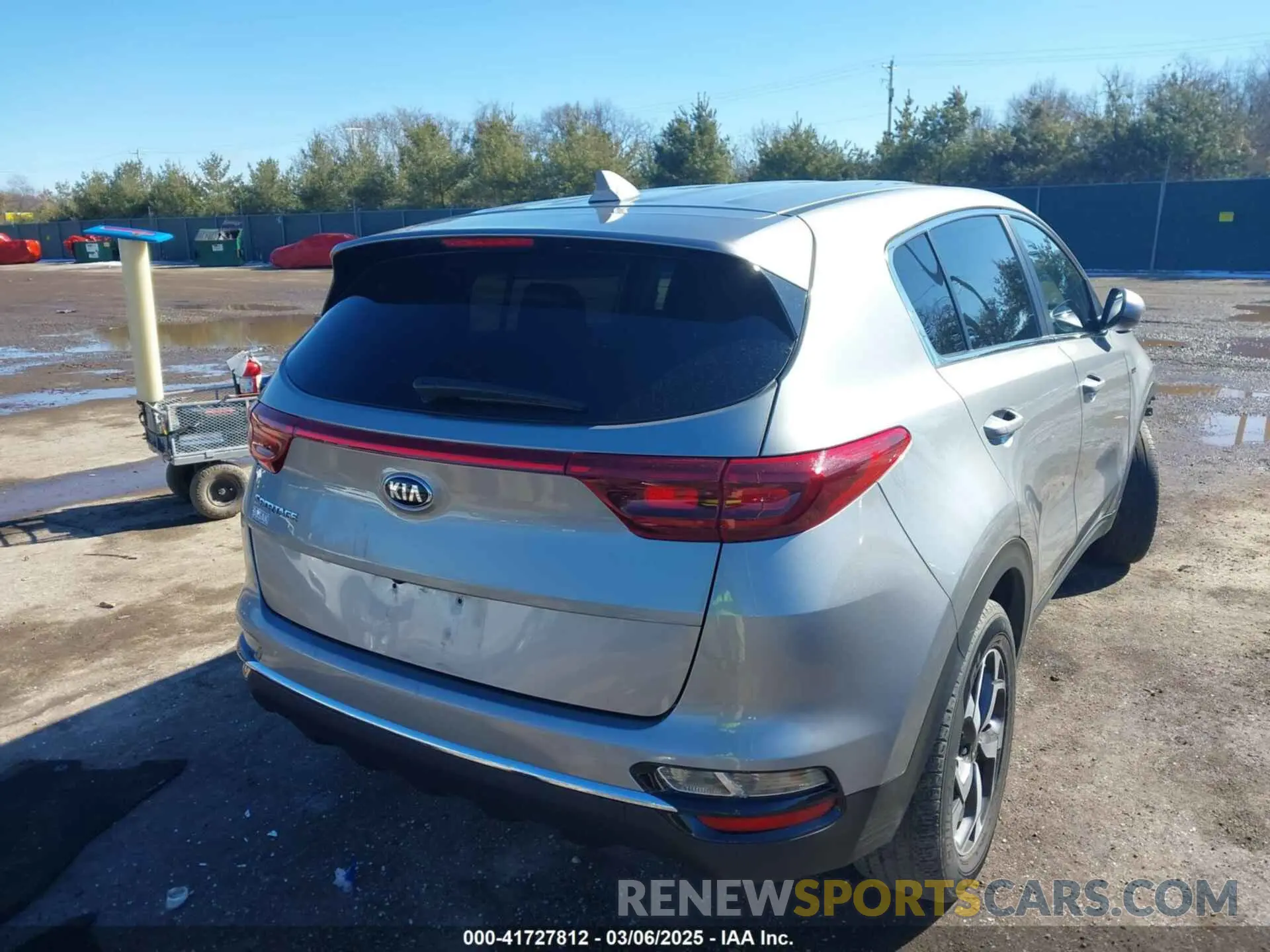 4 fotografías del automóvil dañado KNDPMCAC3N7996924 KIA SPORTAGE 2022