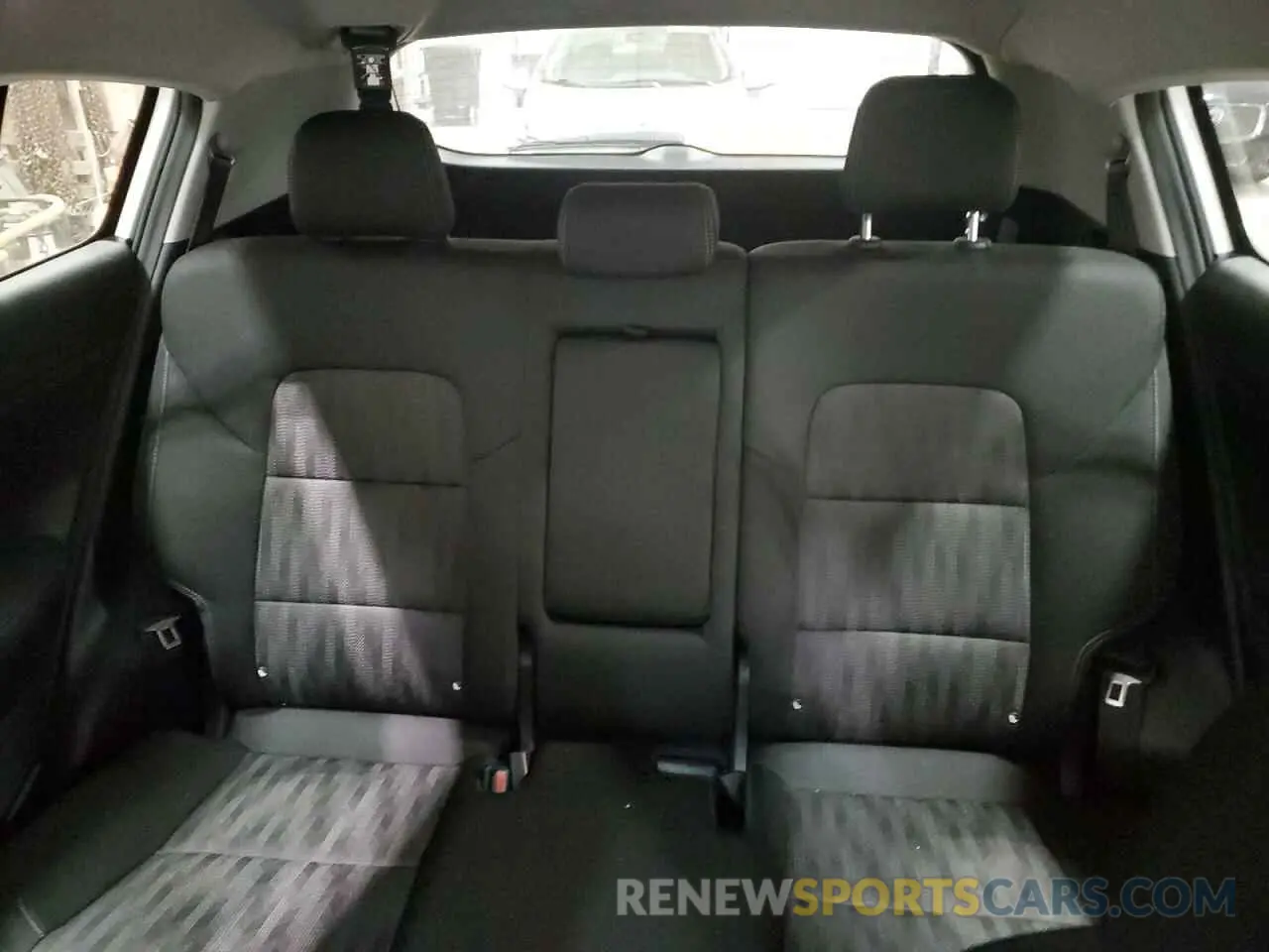 10 fotografías del automóvil dañado KNDPMCAC5N7991322 KIA SPORTAGE 2022