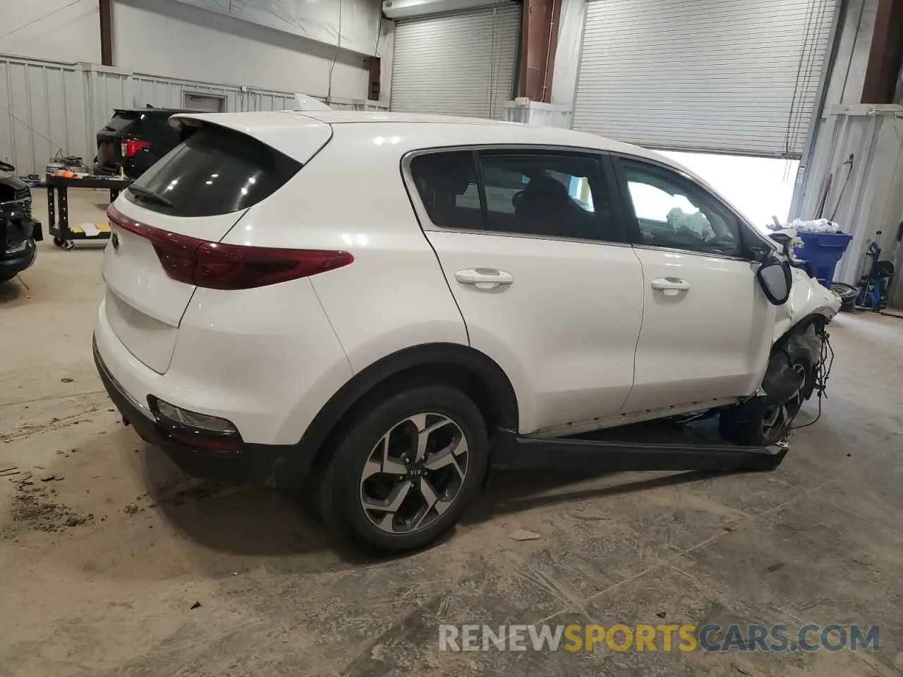 3 fotografías del automóvil dañado KNDPMCAC5N7991322 KIA SPORTAGE 2022