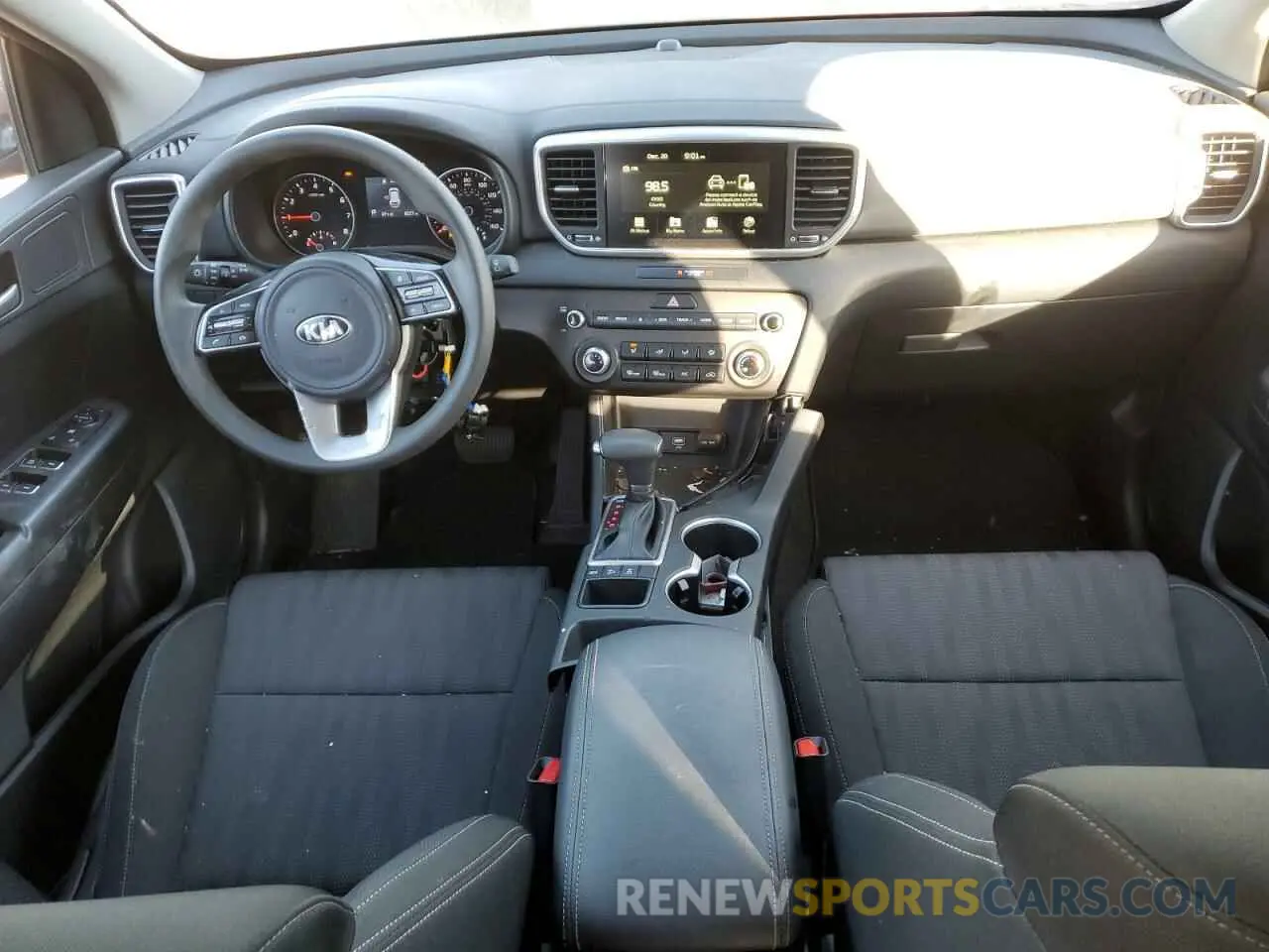 8 fotografías del automóvil dañado KNDPMCAC6N7014609 KIA SPORTAGE 2022