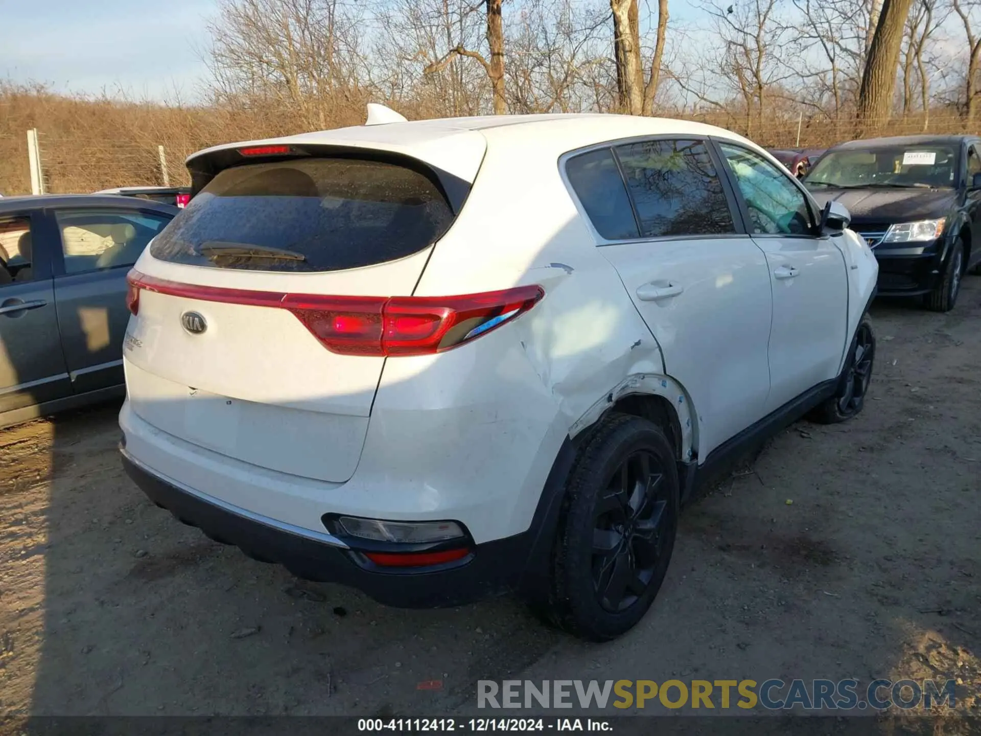 4 fotografías del automóvil dañado KNDPMCAC6N7961486 KIA SPORTAGE 2022