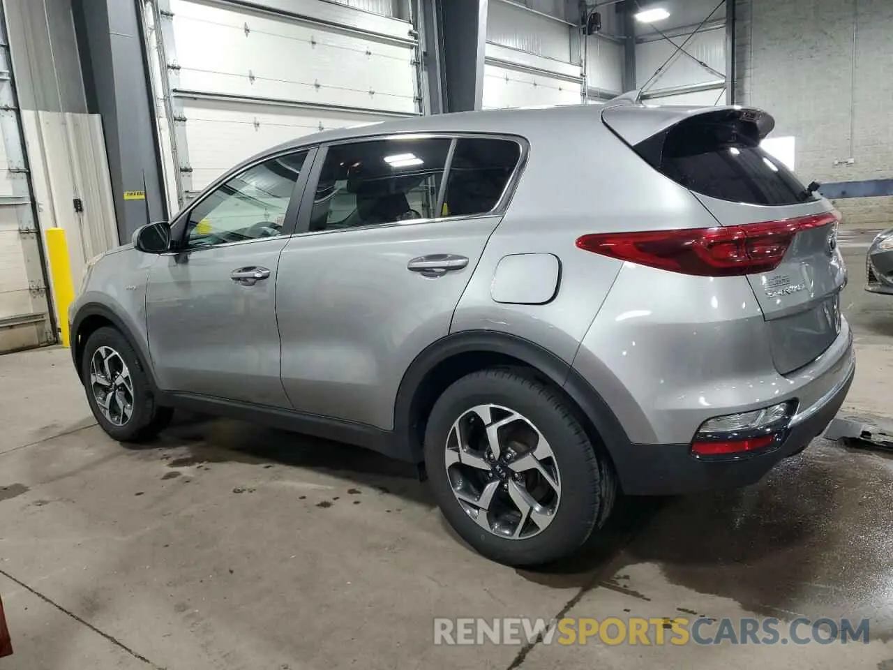 2 fotografías del automóvil dañado KNDPMCAC6N7974562 KIA SPORTAGE 2022