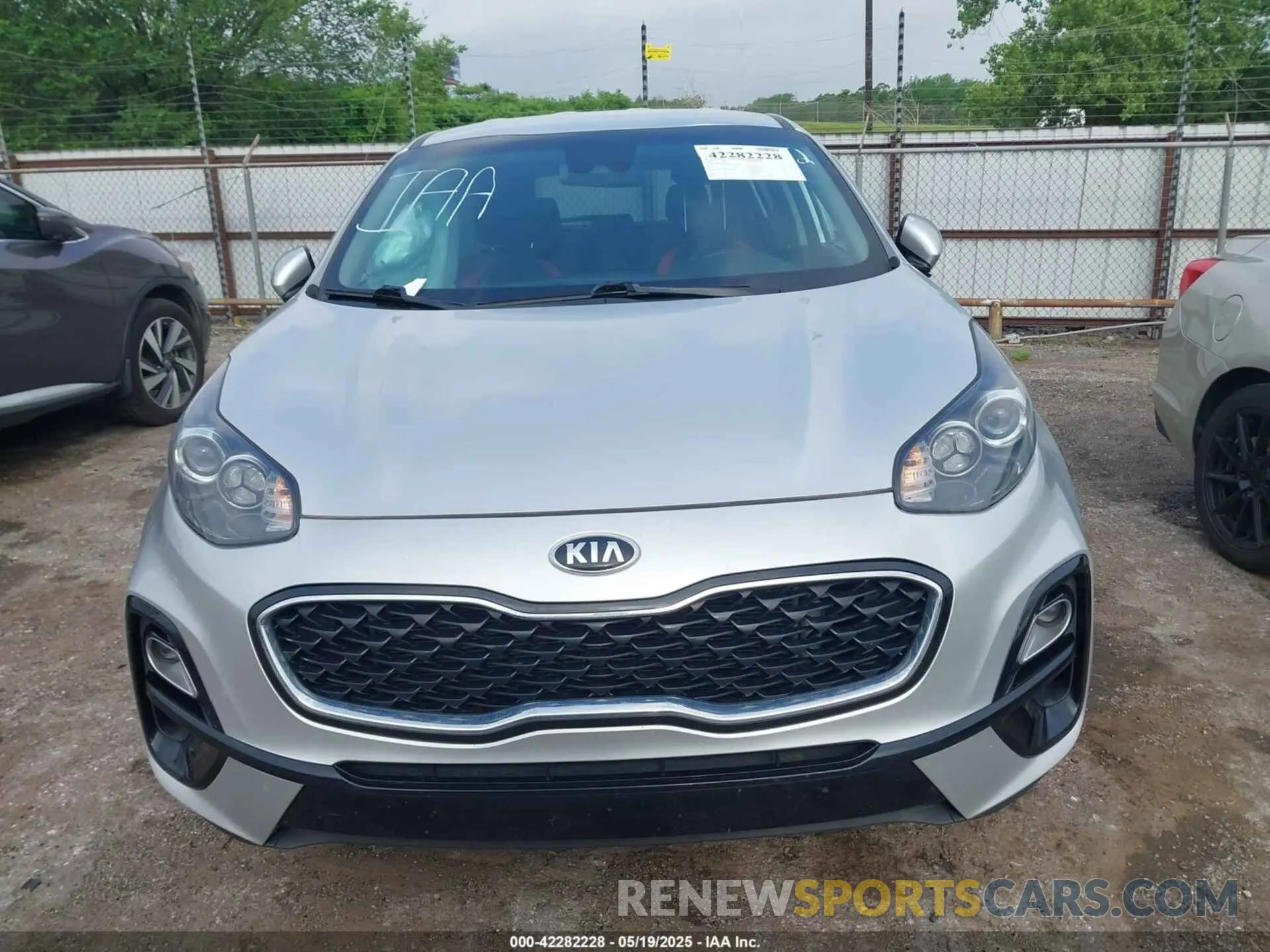 12 fotografías del automóvil dañado KNDPMCAC7N7011332 KIA SPORTAGE 2022