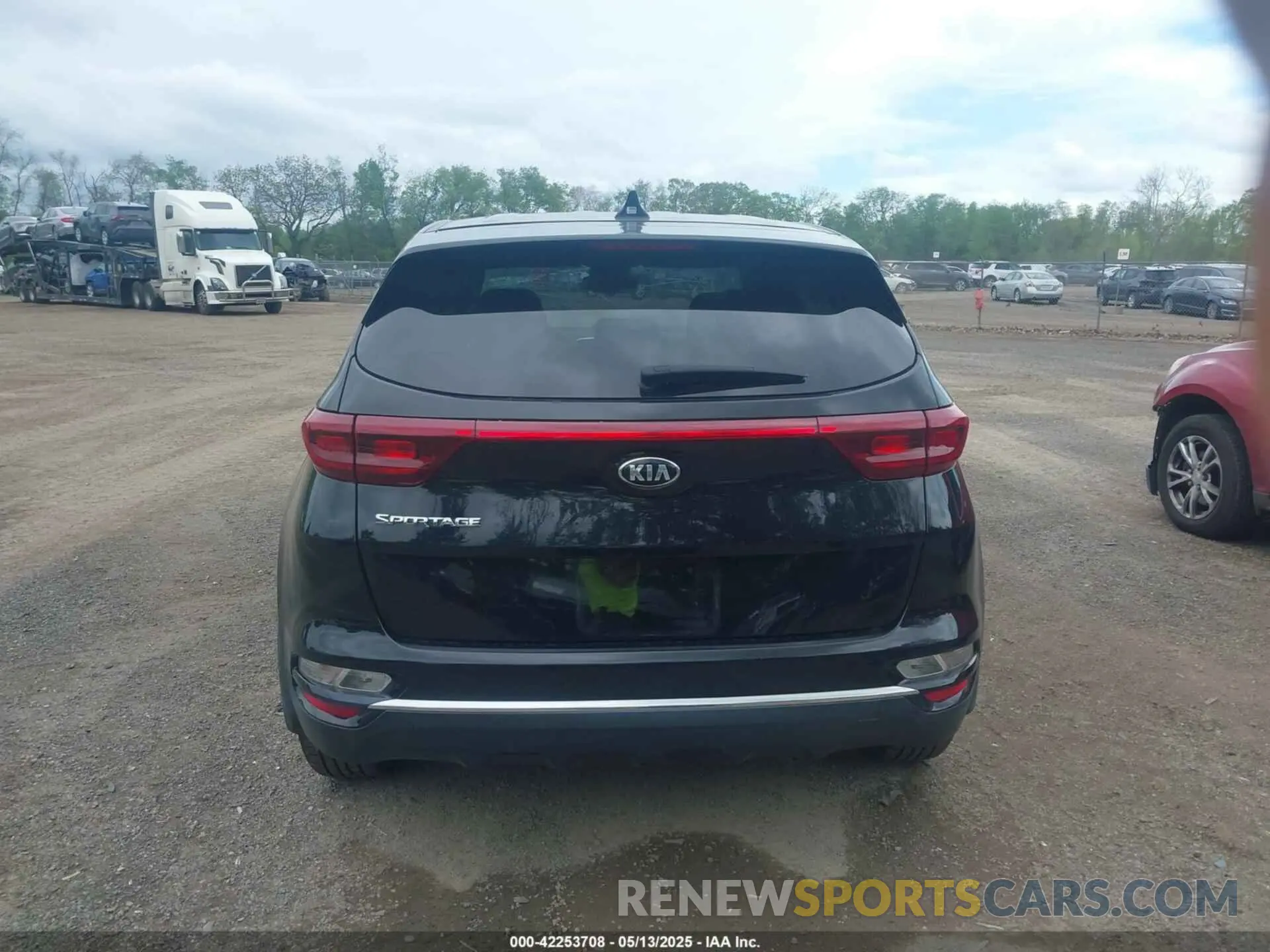 17 fotografías del automóvil dañado KNDPMCAC7N7026350 KIA SPORTAGE 2022