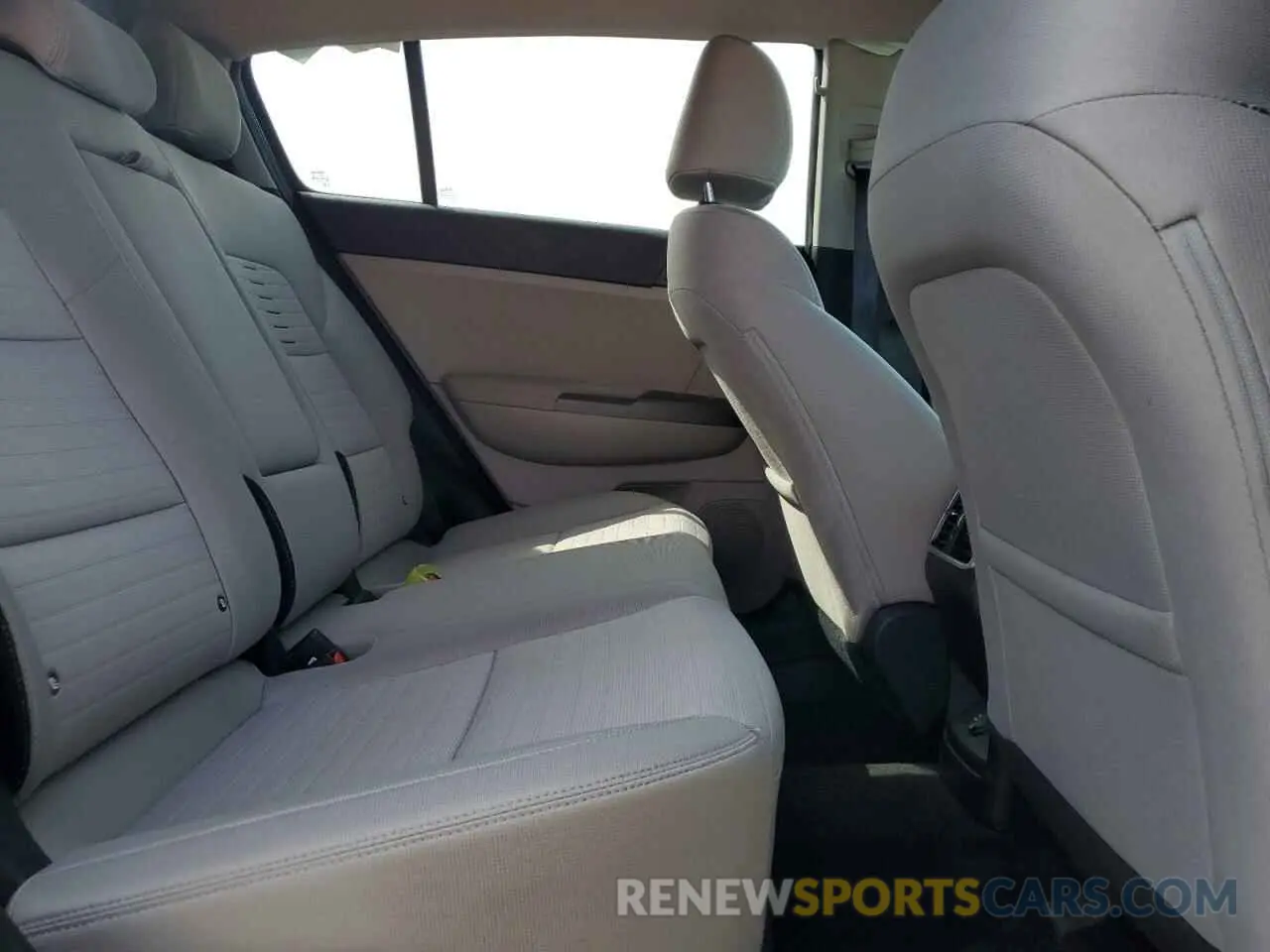 11 fotografías del automóvil dañado KNDPMCAC7N7957785 KIA SPORTAGE 2022