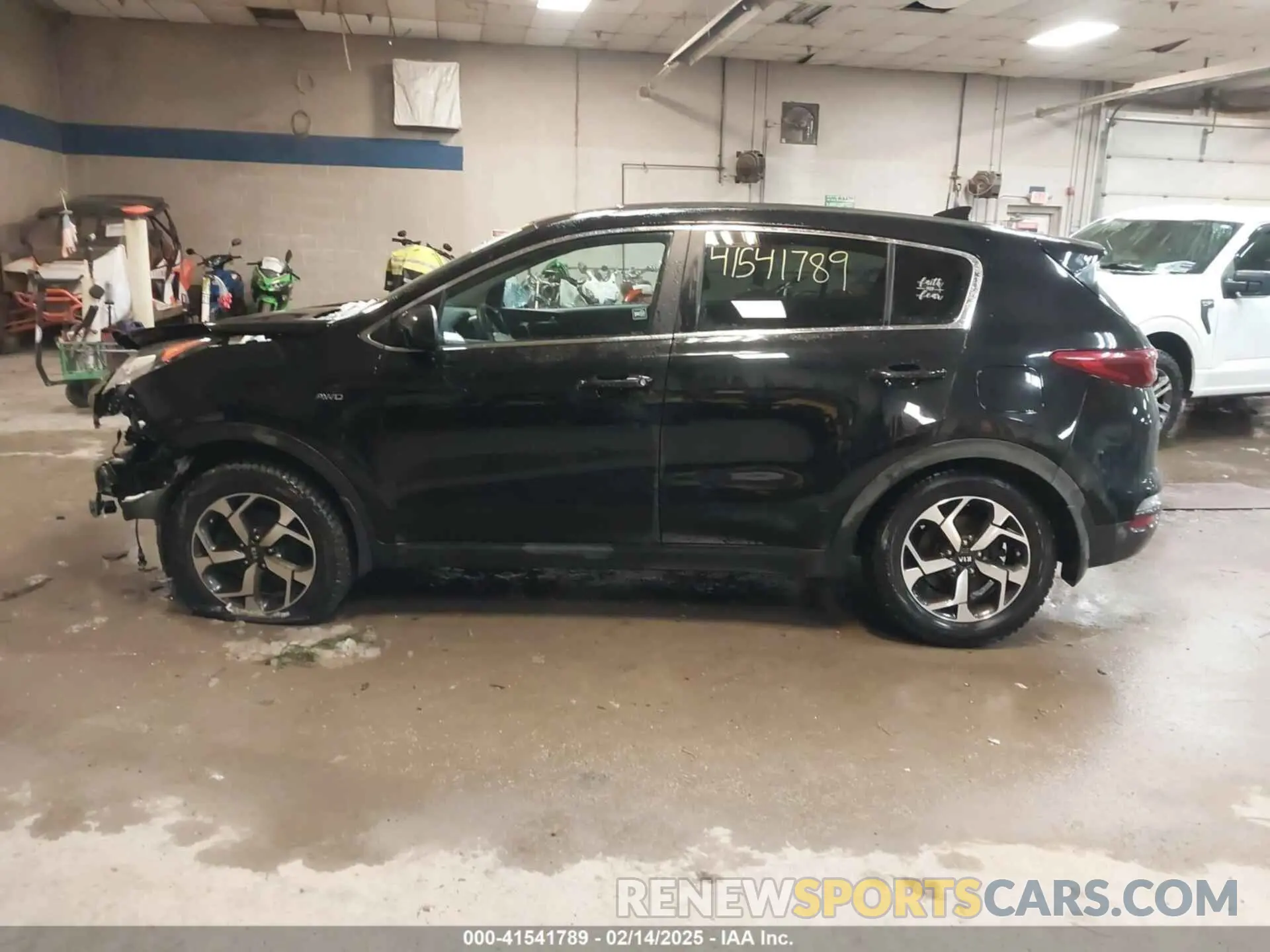 14 fotografías del automóvil dañado KNDPMCAC7N7999941 KIA SPORTAGE 2022