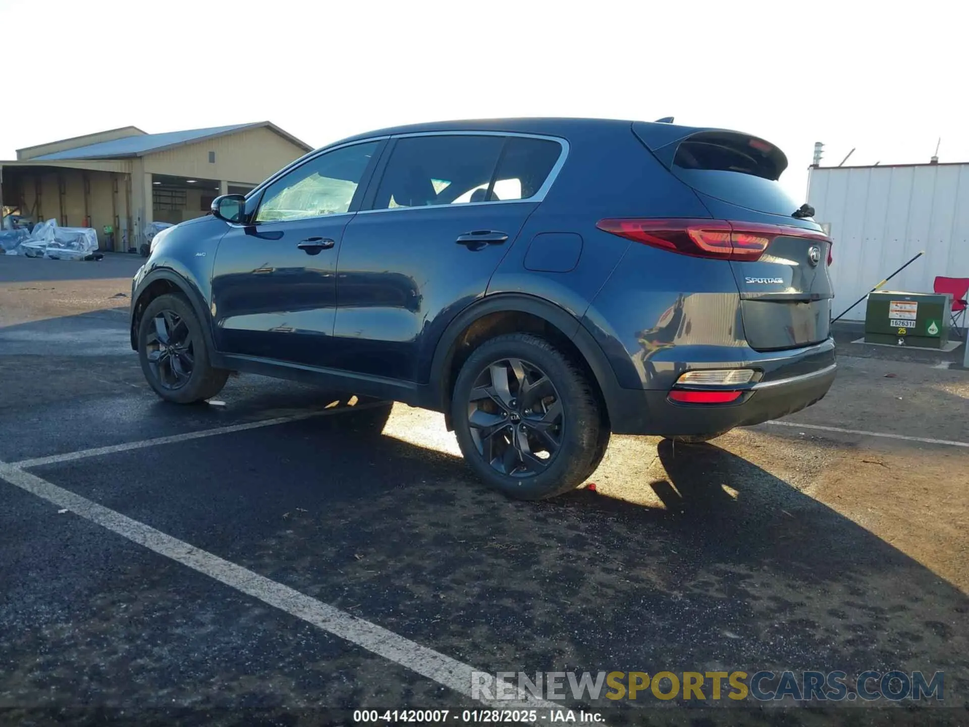3 fotografías del automóvil dañado KNDPMCAC8N7021819 KIA SPORTAGE 2022