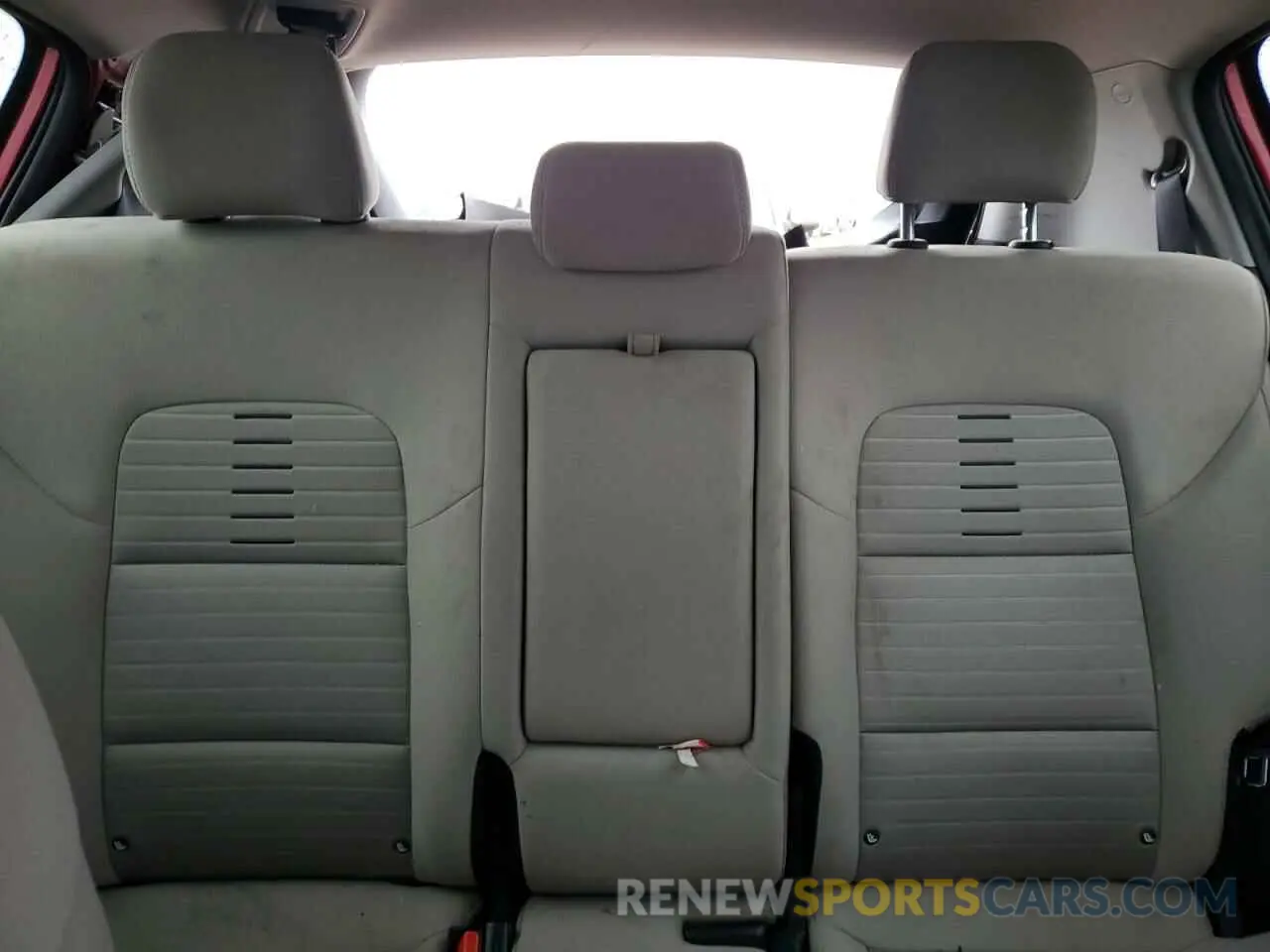 10 fotografías del automóvil dañado KNDPMCAC8N7962087 KIA SPORTAGE 2022