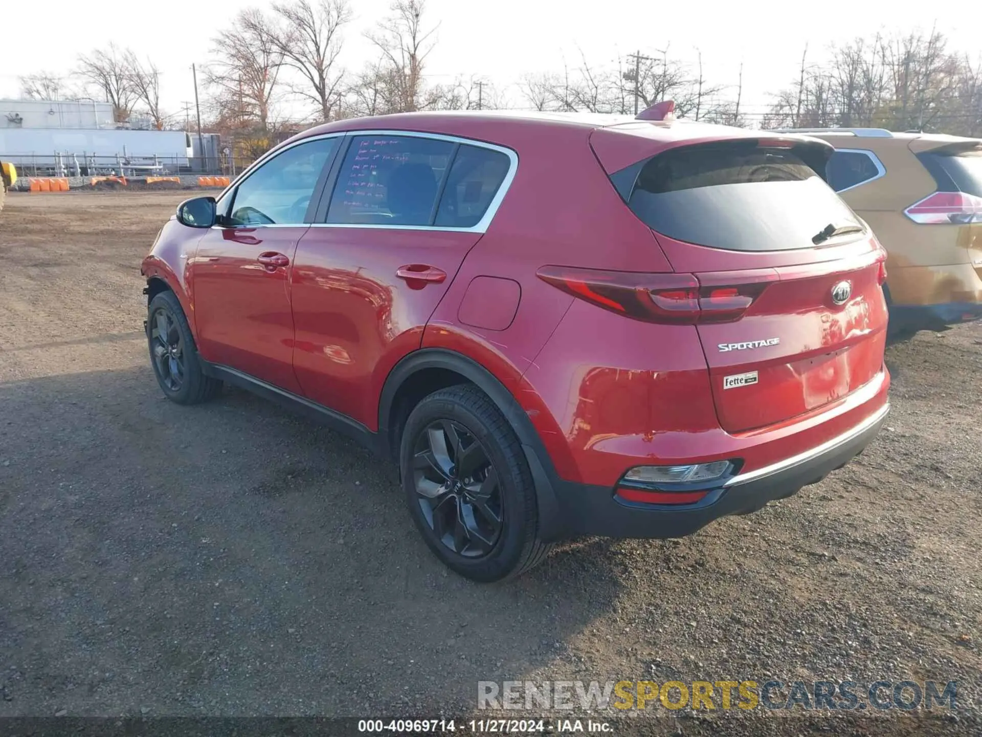3 fotografías del automóvil dañado KNDPMCACXN7026620 KIA SPORTAGE 2022