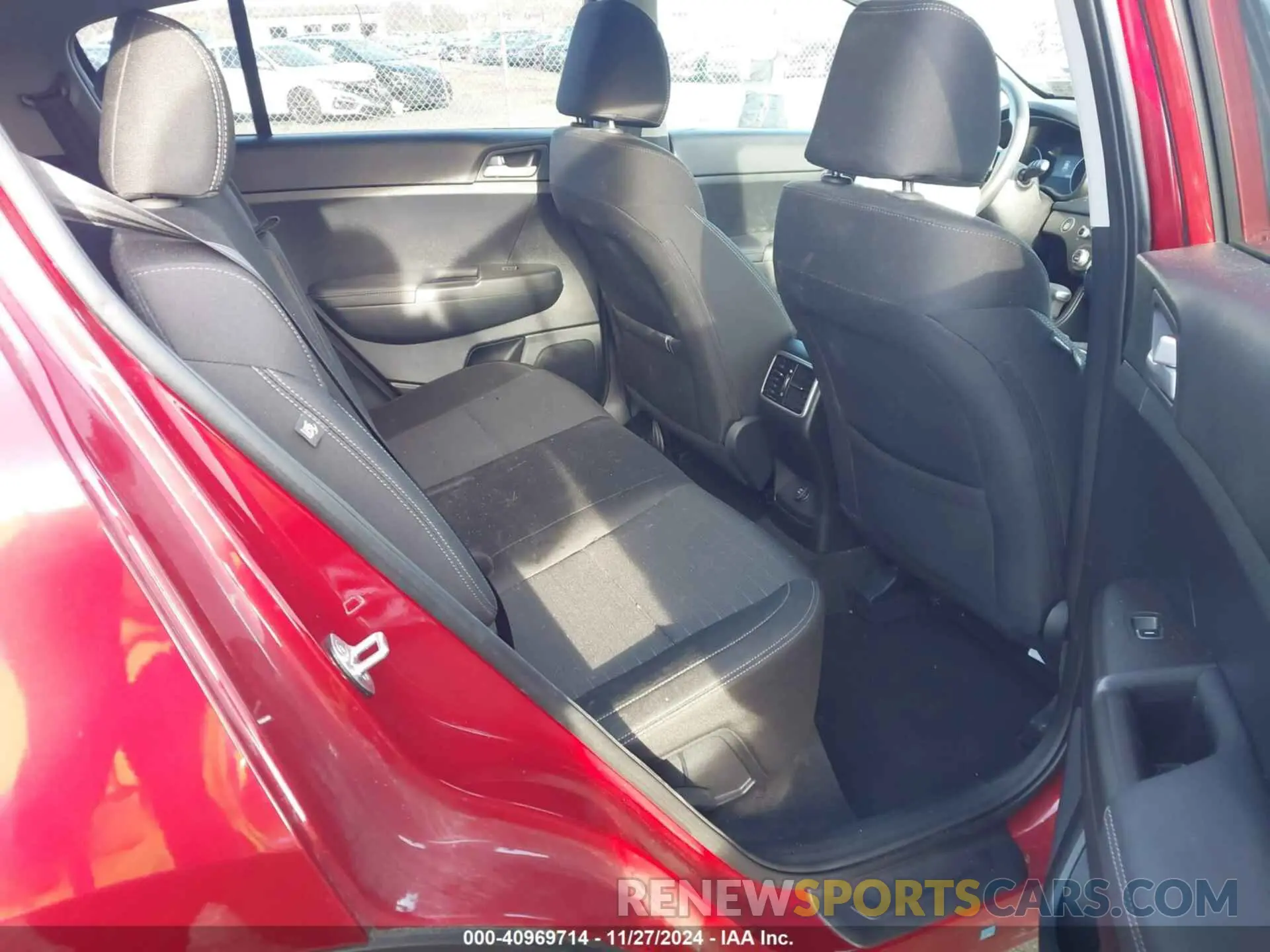 8 fotografías del automóvil dañado KNDPMCACXN7026620 KIA SPORTAGE 2022
