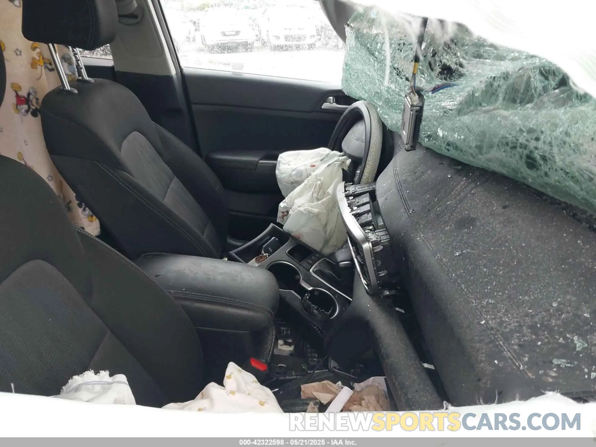 5 fotografías del automóvil dañado KNDPMCACXN7969560 KIA SPORTAGE 2022