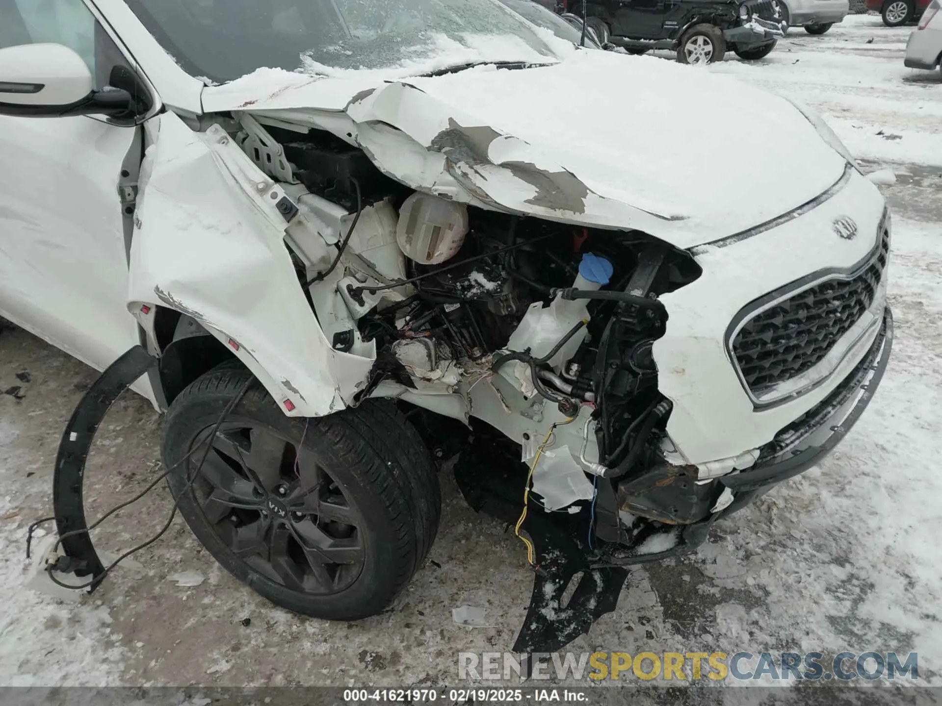 6 fotografías del automóvil dañado KNDPMCACXN7983264 KIA SPORTAGE 2022