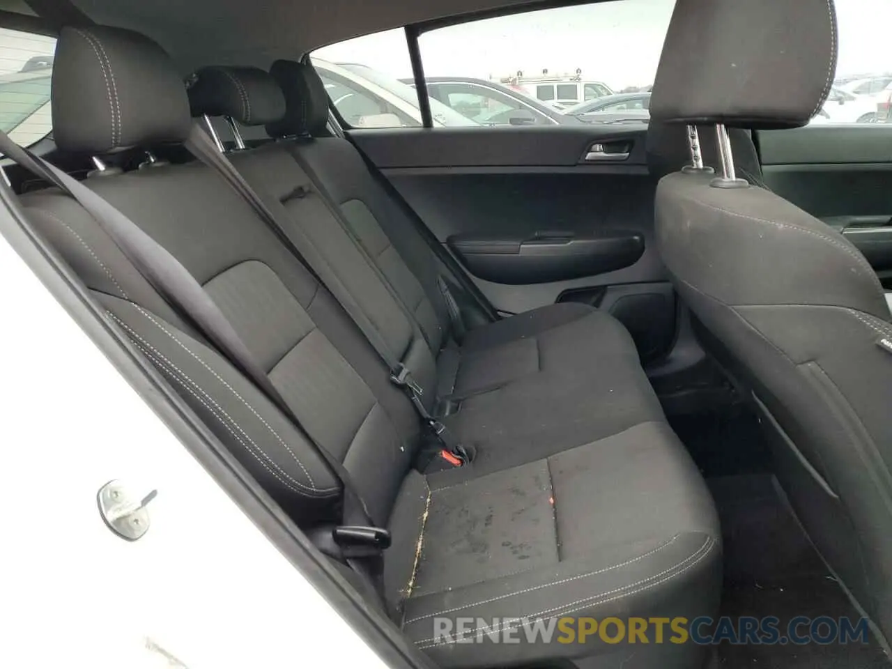 10 fotografías del automóvil dañado KNDPMCACXN7999691 KIA SPORTAGE 2022