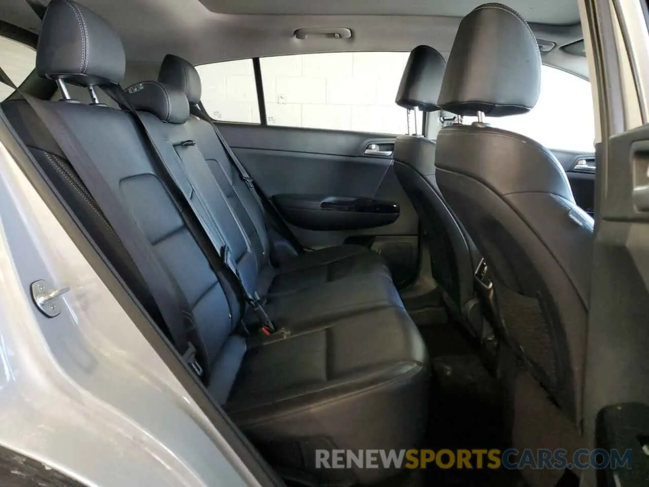 11 fotografías del automóvil dañado KNDPNCAC2N7956444 KIA SPORTAGE 2022