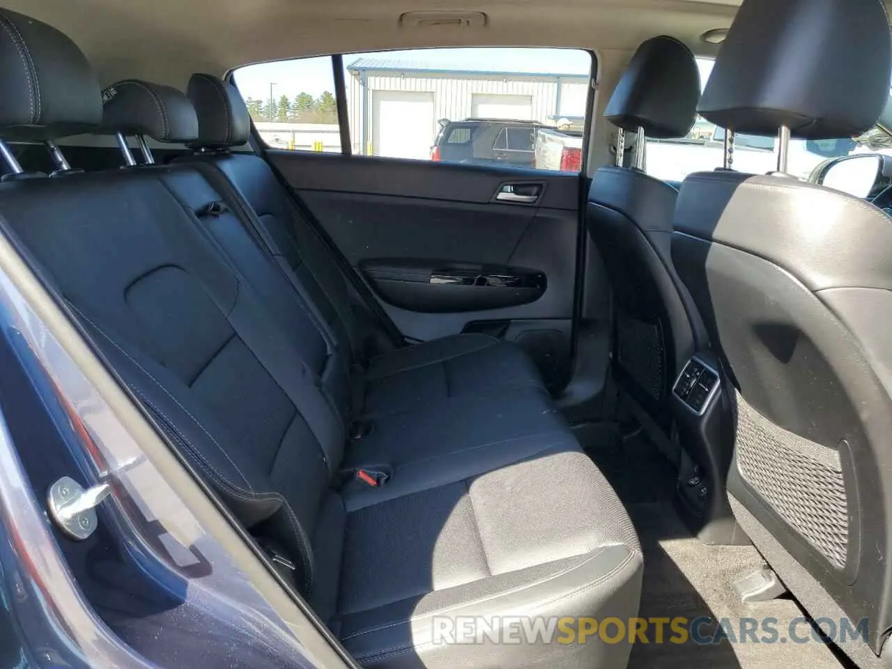 11 fotografías del automóvil dañado KNDPNCAC5N7002044 KIA SPORTAGE 2022