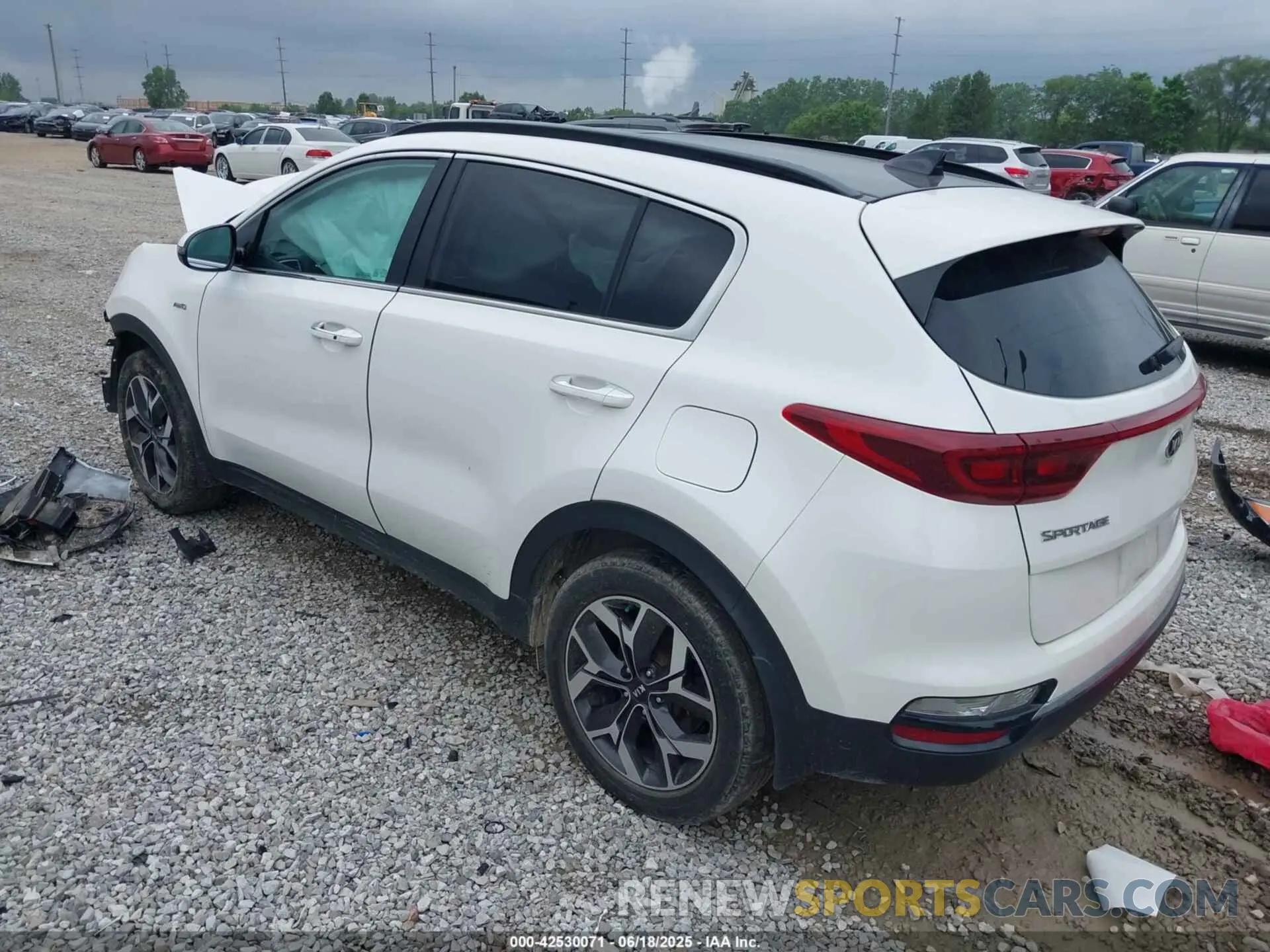 3 fotografías del automóvil dañado KNDPNCAC7N7981212 KIA SPORTAGE 2022