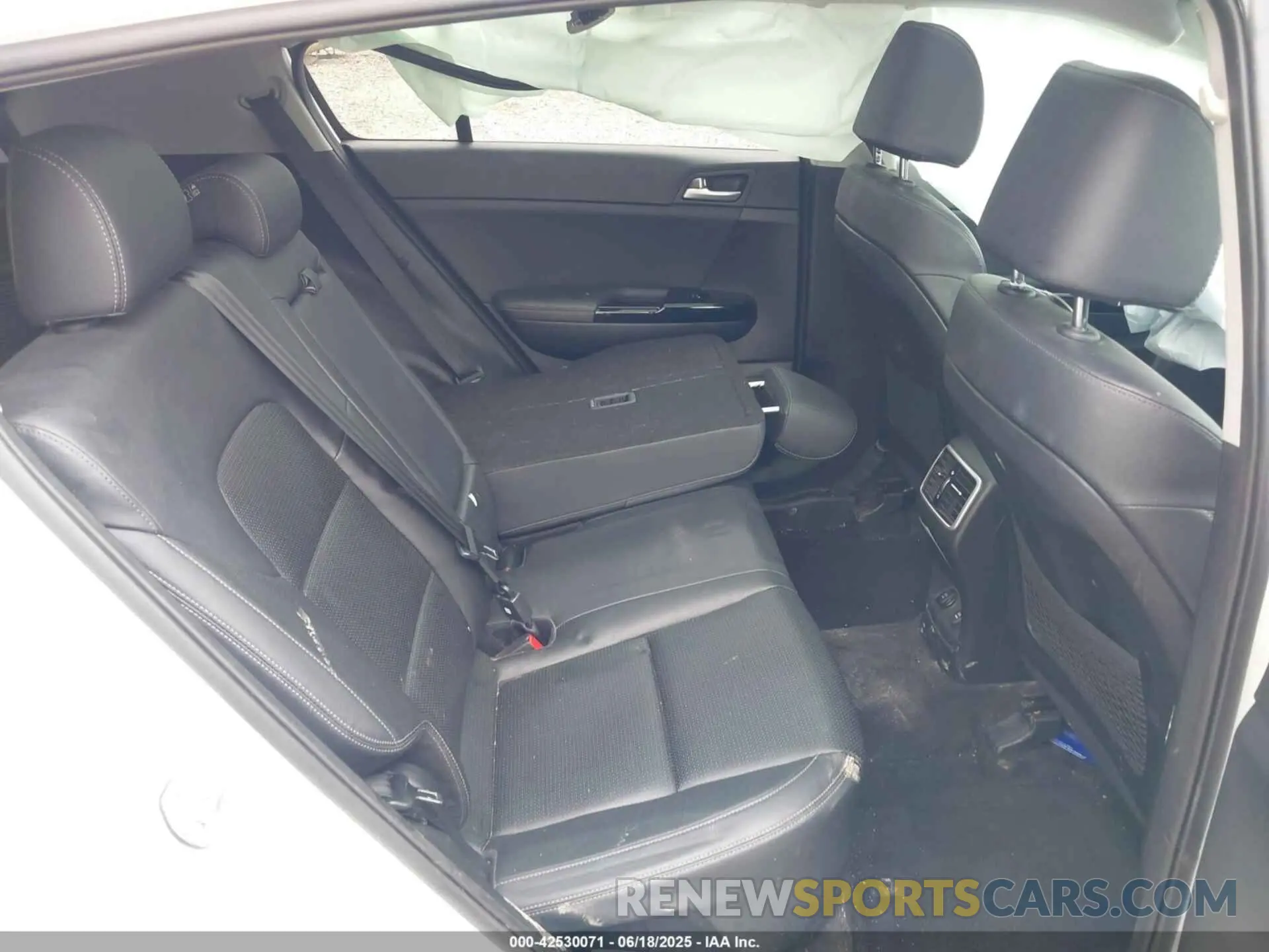 8 fotografías del automóvil dañado KNDPNCAC7N7981212 KIA SPORTAGE 2022