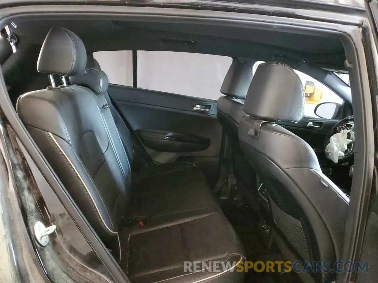 11 fotografías del automóvil dañado KNDPRCA68N7994145 KIA SPORTAGE 2022