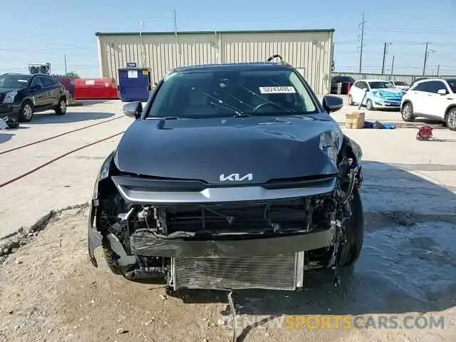 14 fotografías del automóvil dañado 5XYK33AF0PG026185 KIA SPORTAGE 2023