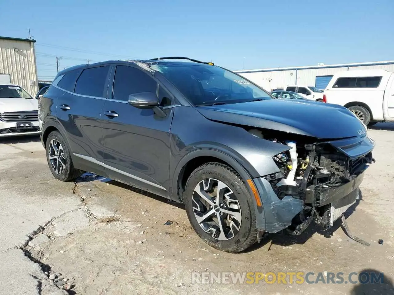 4 fotografías del automóvil dañado 5XYK33AF0PG026185 KIA SPORTAGE 2023