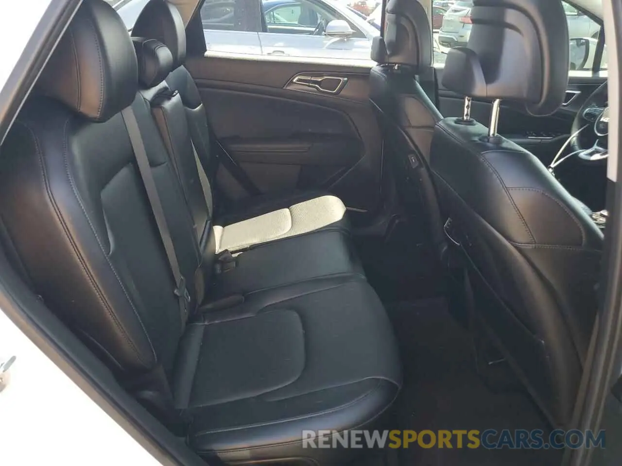 11 fotografías del automóvil dañado 5XYK33AF0PG028759 KIA SPORTAGE 2023