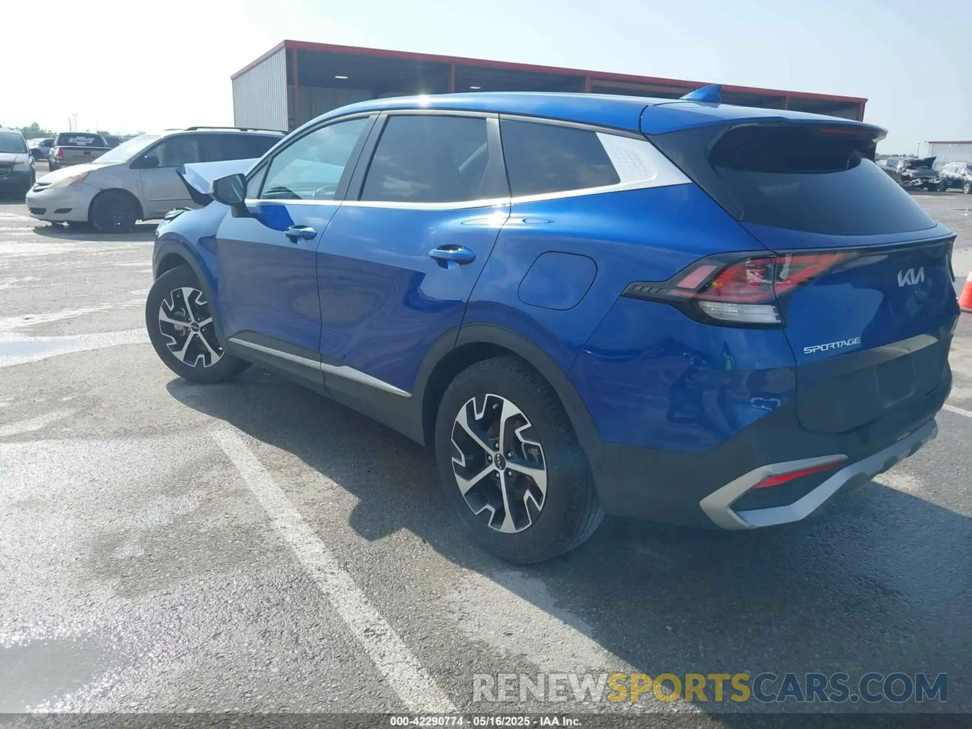 3 fotografías del automóvil dañado 5XYK33AF0PG074334 KIA SPORTAGE 2023