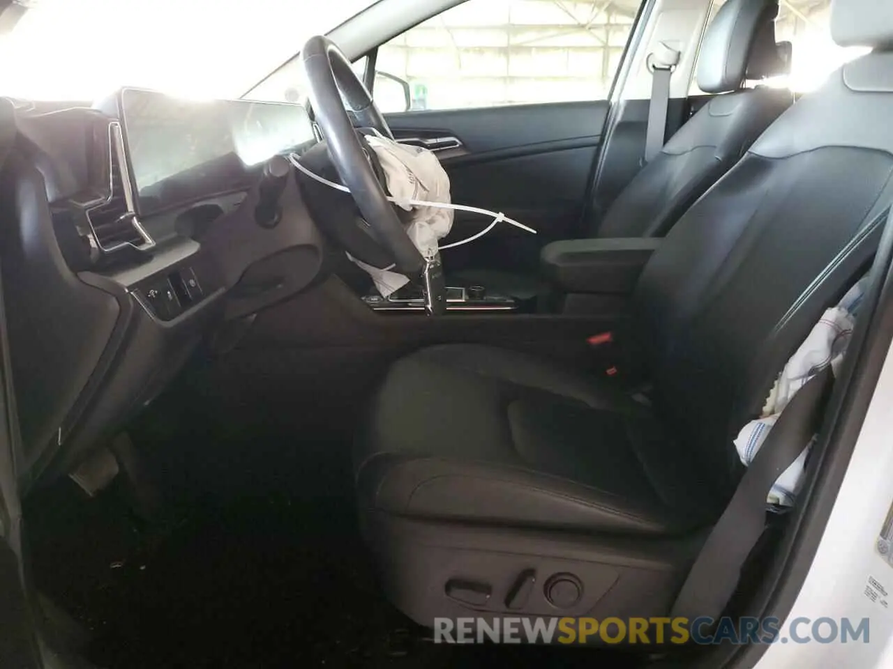 7 fotografías del automóvil dañado 5XYK33AF0PG108076 KIA SPORTAGE 2023