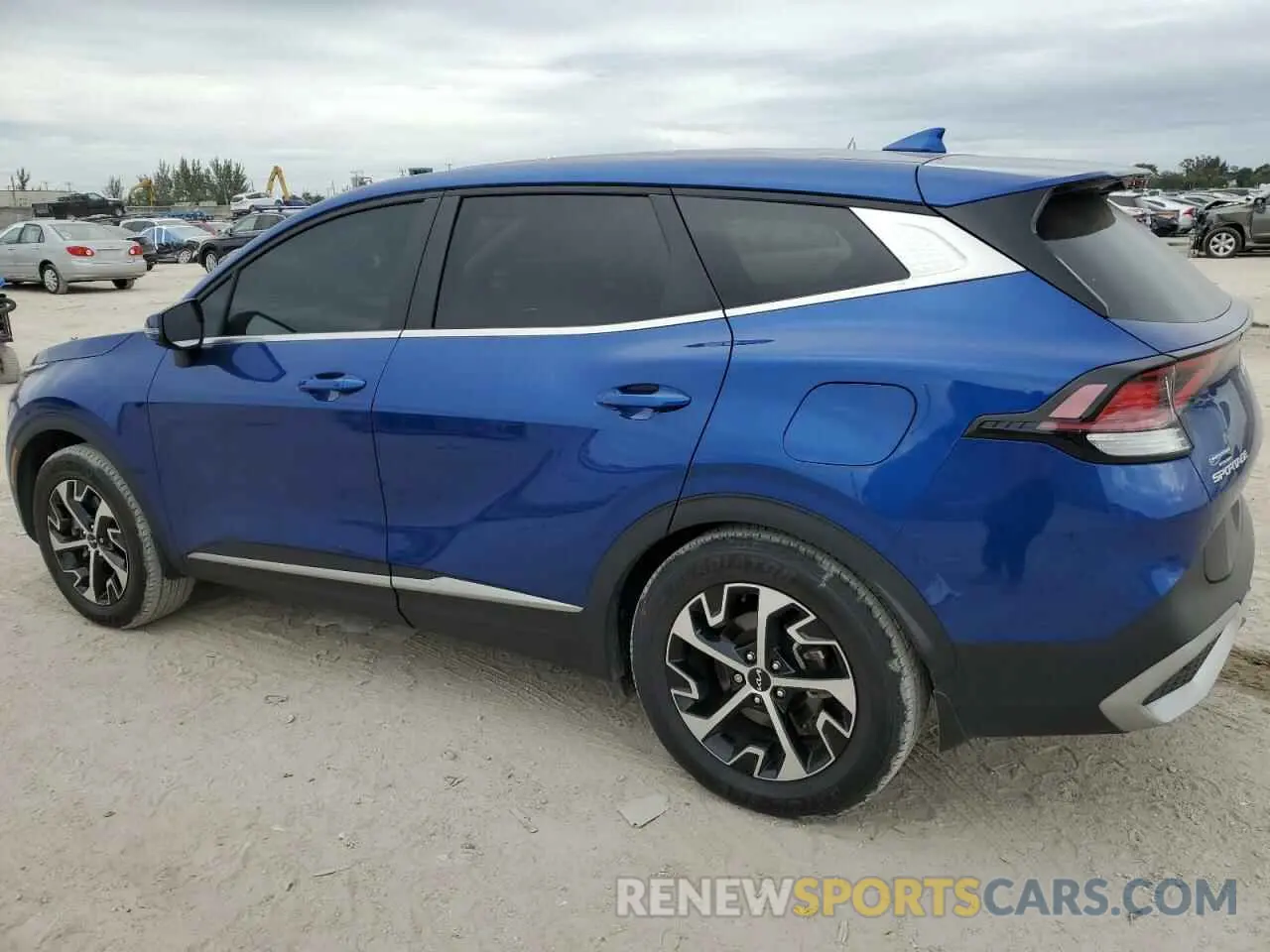 2 fotografías del automóvil dañado 5XYK33AF1PG089716 KIA SPORTAGE 2023