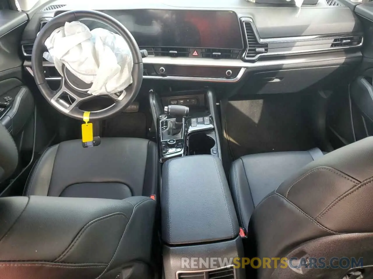 8 fotografías del automóvil dañado 5XYK33AF1PG131205 KIA SPORTAGE 2023