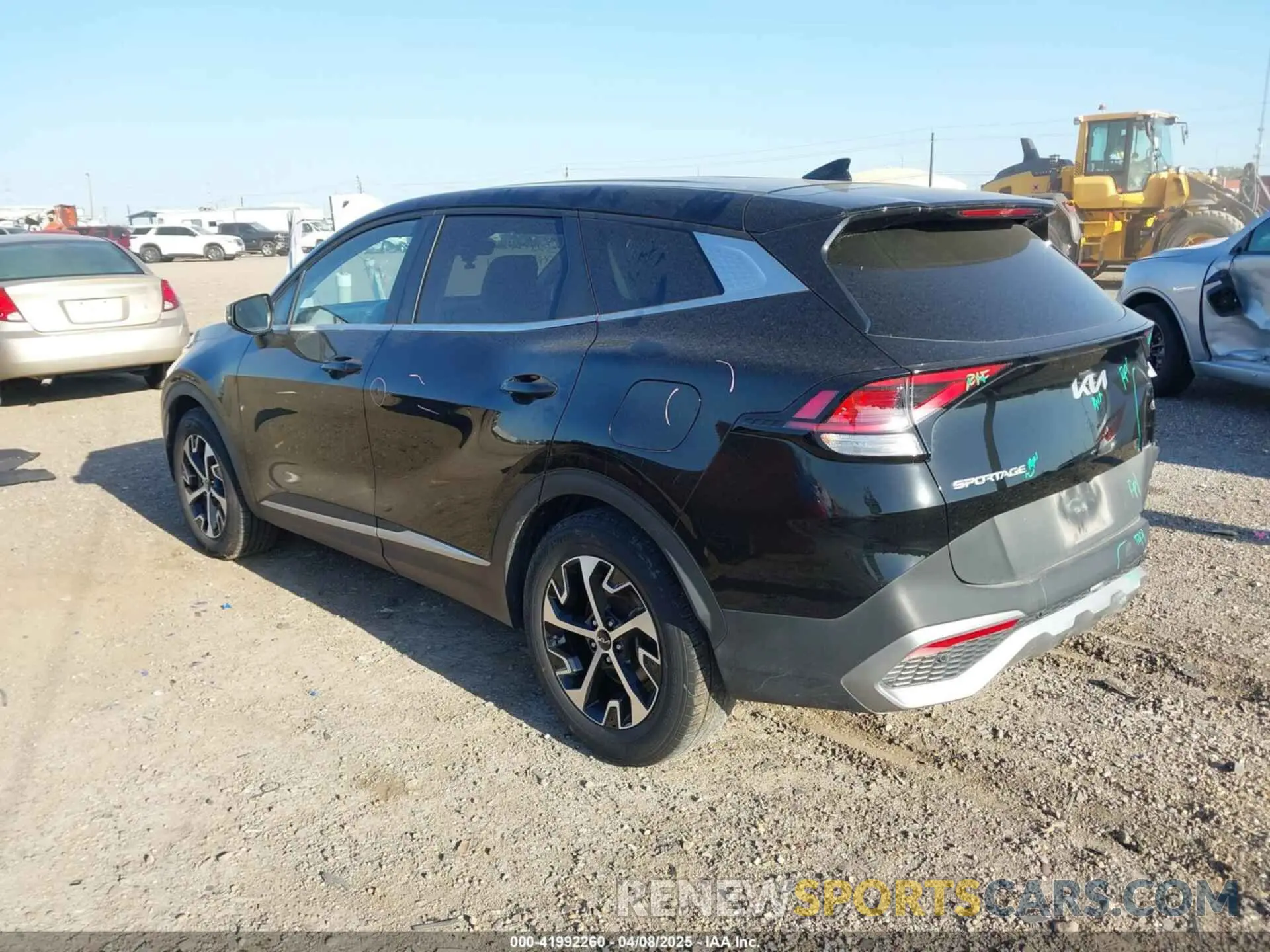 3 fotografías del automóvil dañado 5XYK33AF3PG049539 KIA SPORTAGE 2023