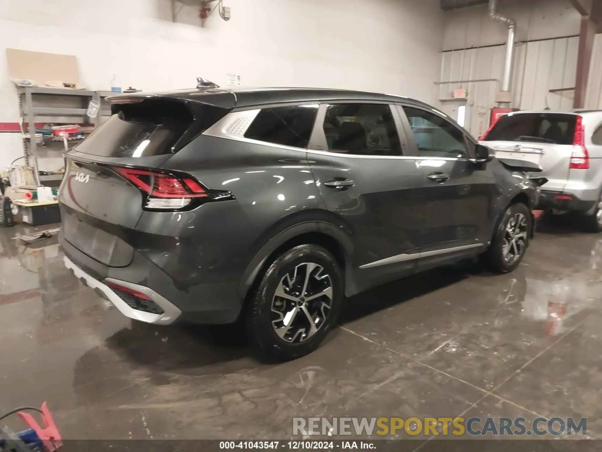 4 fotografías del automóvil dañado 5XYK33AF3PG061741 KIA SPORTAGE 2023