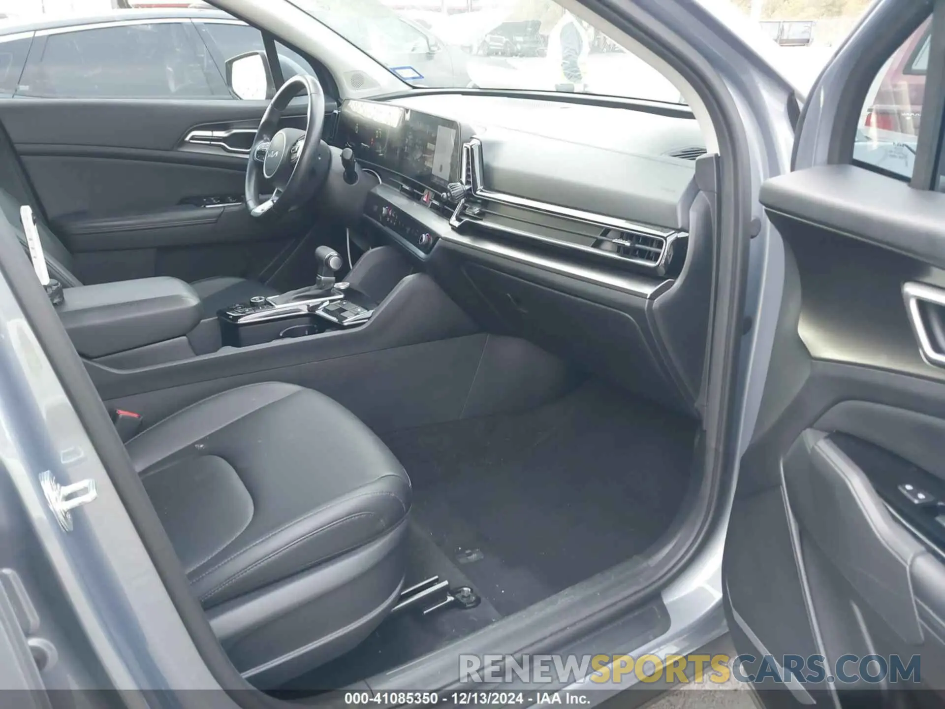 5 fotografías del automóvil dañado 5XYK33AF4PG071422 KIA SPORTAGE 2023