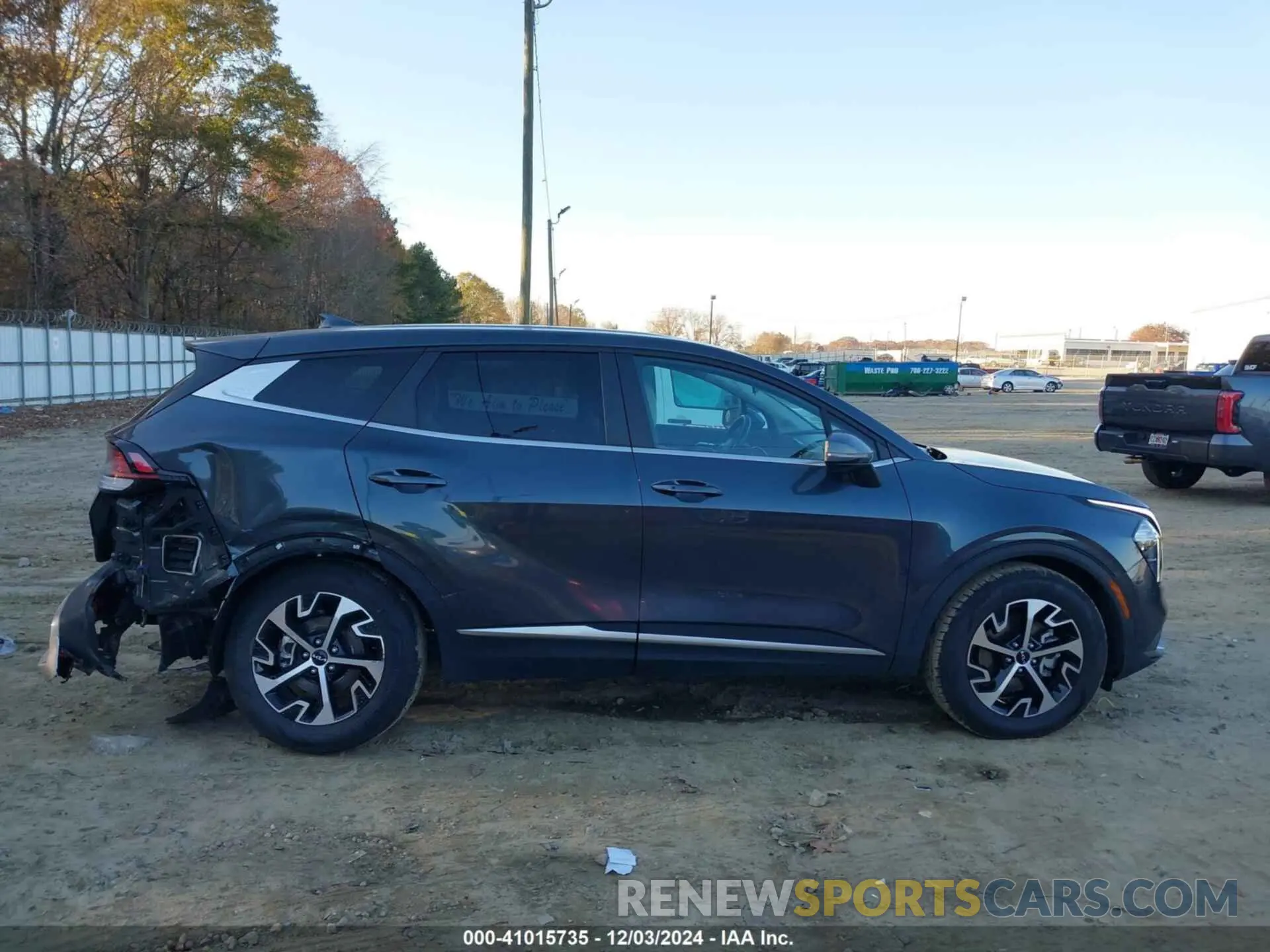 13 fotografías del automóvil dañado 5XYK33AF4PG075597 KIA SPORTAGE 2023
