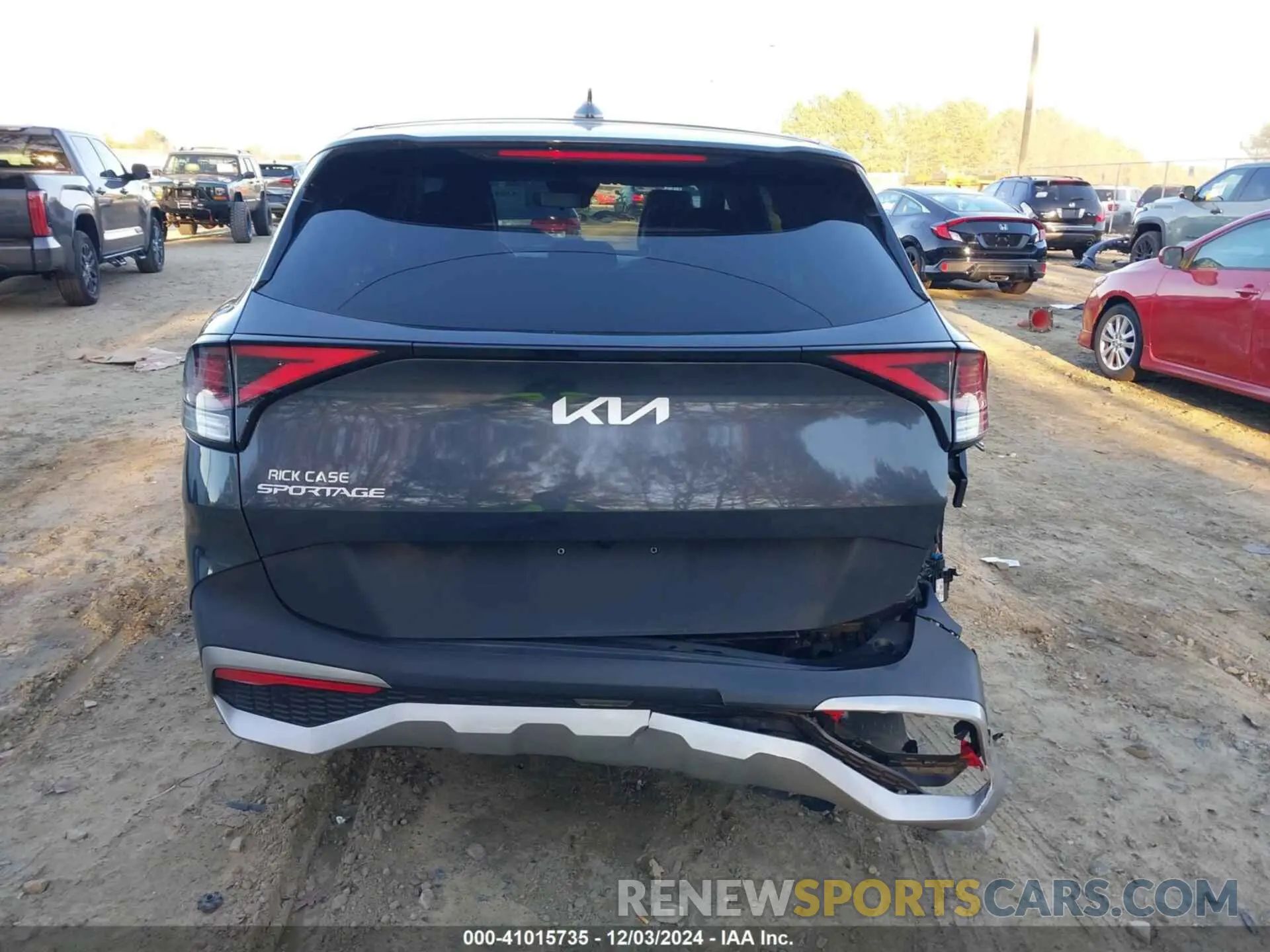 16 fotografías del automóvil dañado 5XYK33AF4PG075597 KIA SPORTAGE 2023