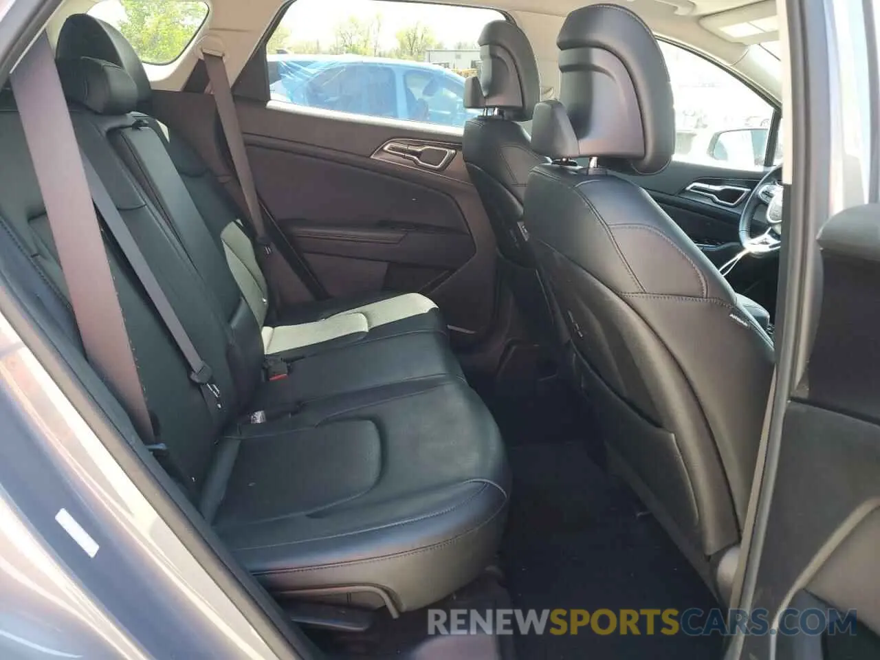 11 fotografías del automóvil dañado 5XYK33AF5PG123074 KIA SPORTAGE 2023
