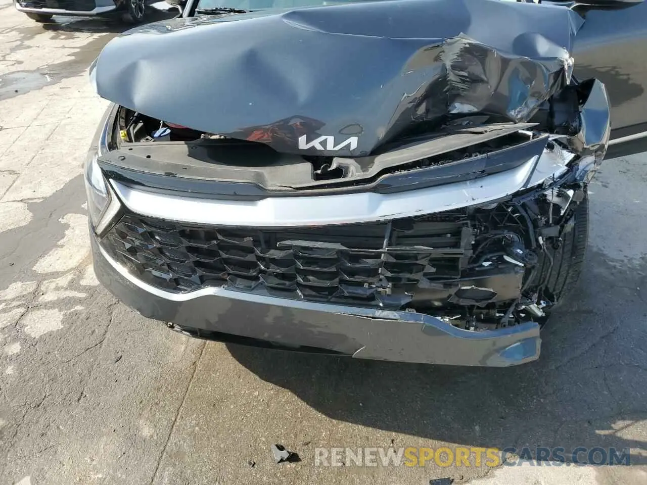 12 fotografías del automóvil dañado 5XYK33AF6PG063581 KIA SPORTAGE 2023