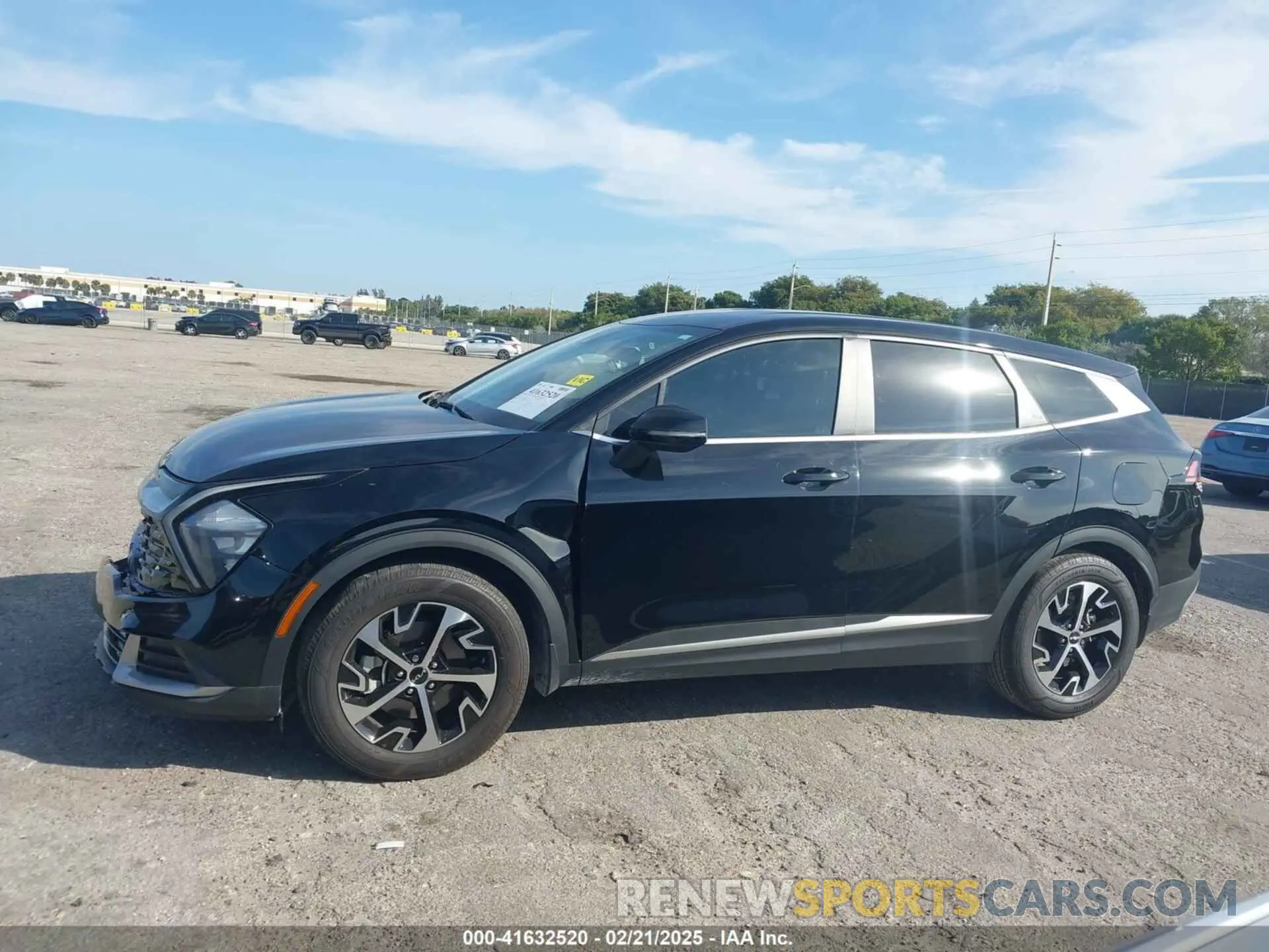 14 fotografías del automóvil dañado 5XYK33AF6PG110124 KIA SPORTAGE 2023