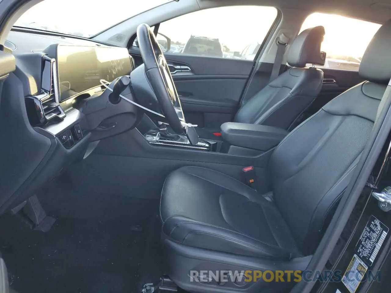 7 fotografías del automóvil dañado 5XYK33AF8PG009330 KIA SPORTAGE 2023