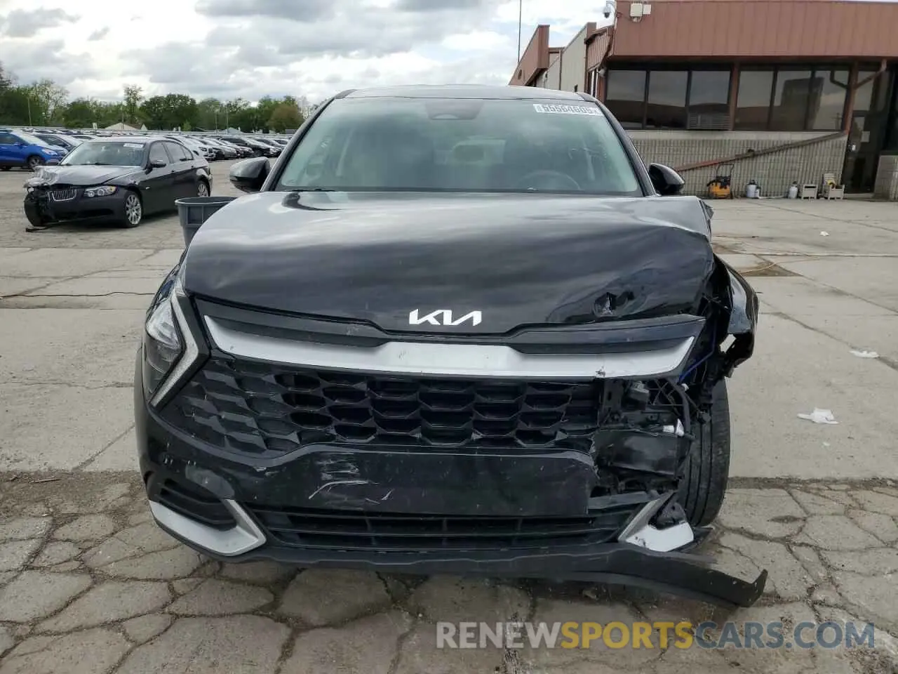 5 fotografías del automóvil dañado 5XYK33AF8PG076753 KIA SPORTAGE 2023