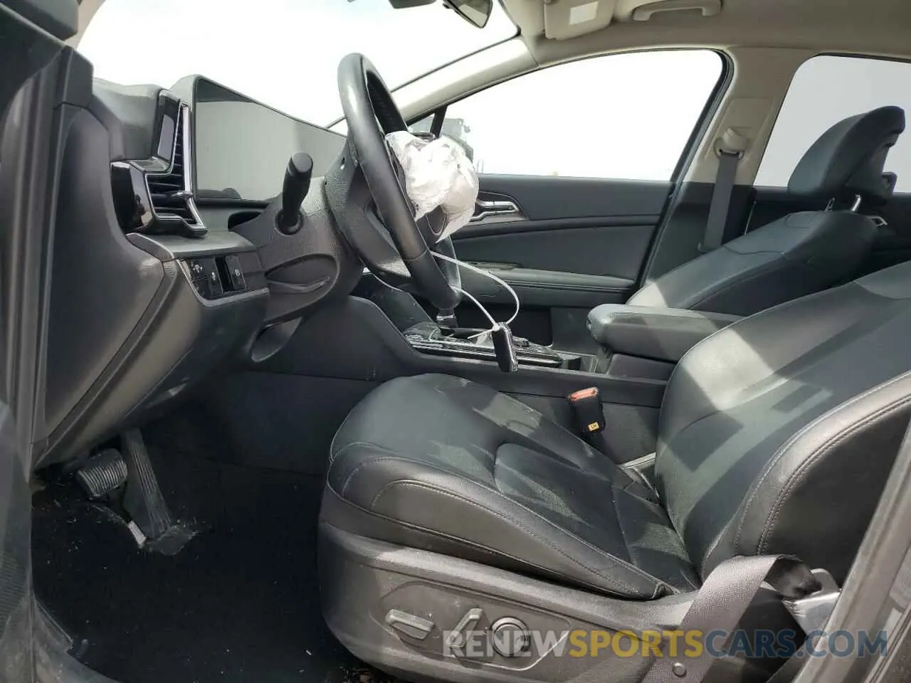 7 fotografías del automóvil dañado 5XYK33AF8PG100436 KIA SPORTAGE 2023