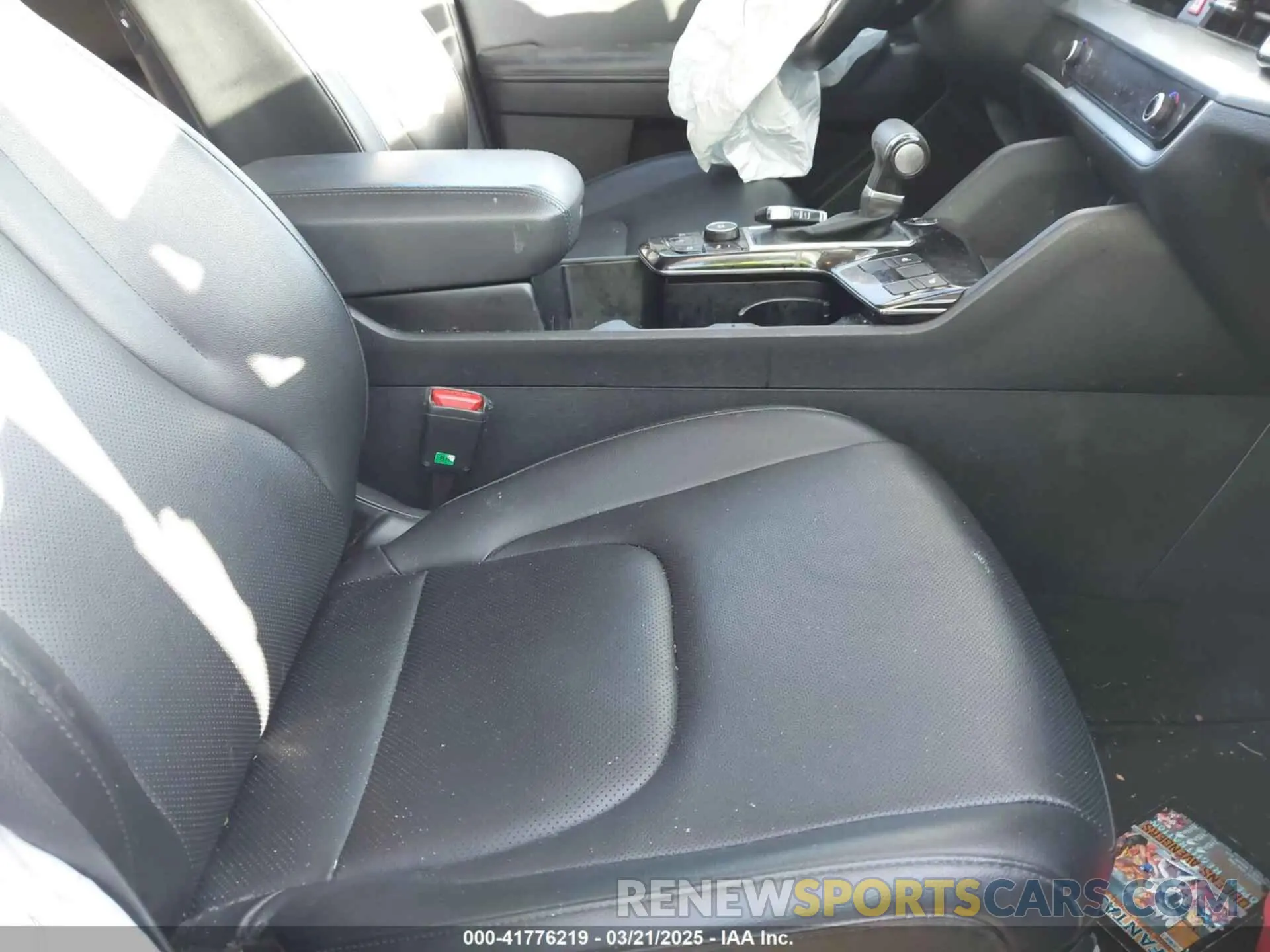 5 fotografías del automóvil dañado 5XYK33AF9PG032180 KIA SPORTAGE 2023