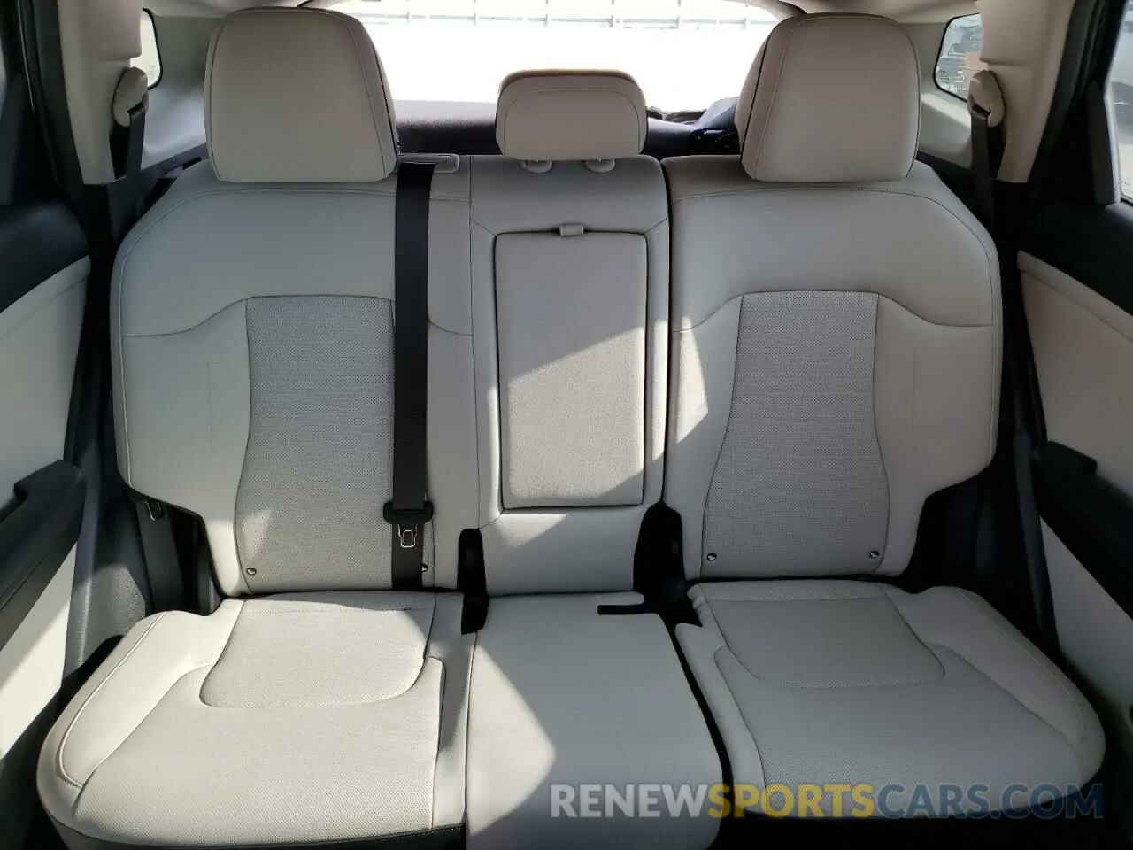 10 fotografías del automóvil dañado 5XYK33AF9PG067172 KIA SPORTAGE 2023