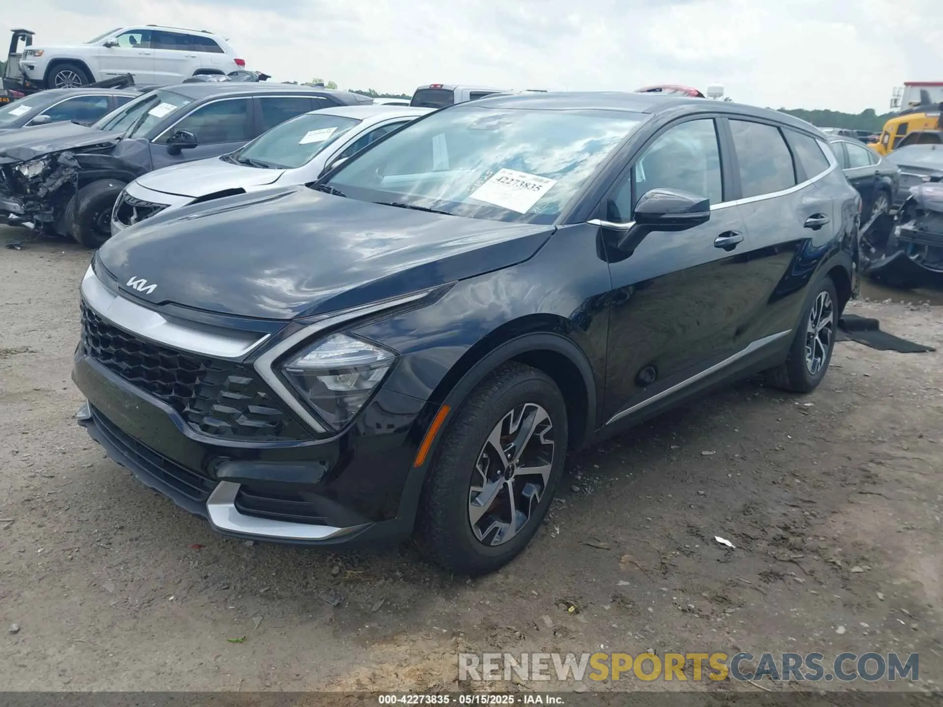 2 fotografías del automóvil dañado 5XYK33AFXPG034973 KIA SPORTAGE 2023