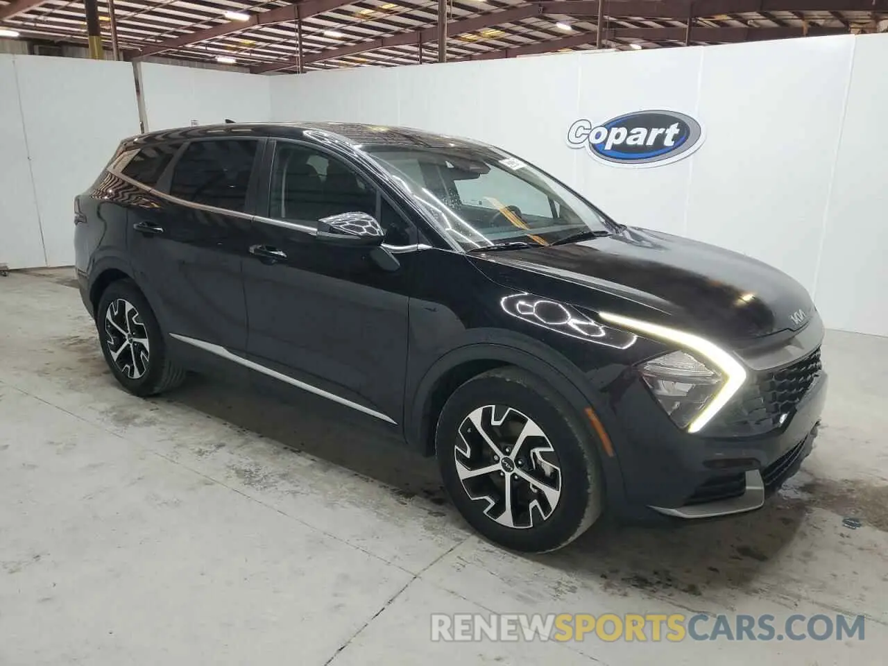 4 fotografías del automóvil dañado 5XYK33AFXPG086488 KIA SPORTAGE 2023